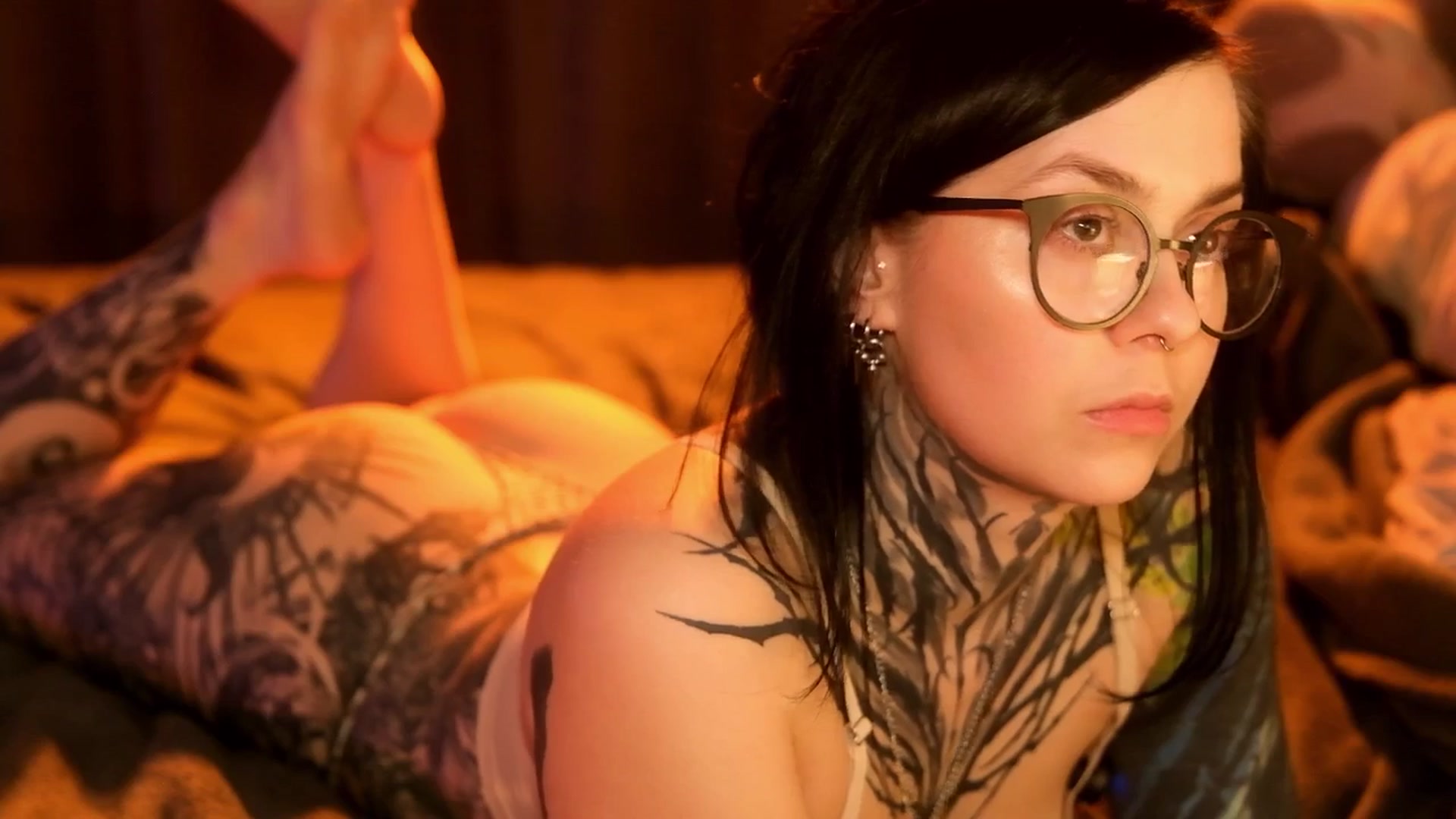 Gallery image thumbnail from AcidPie's myfreecams stream on, 03/10/2026, 23:40 image 18 of 20