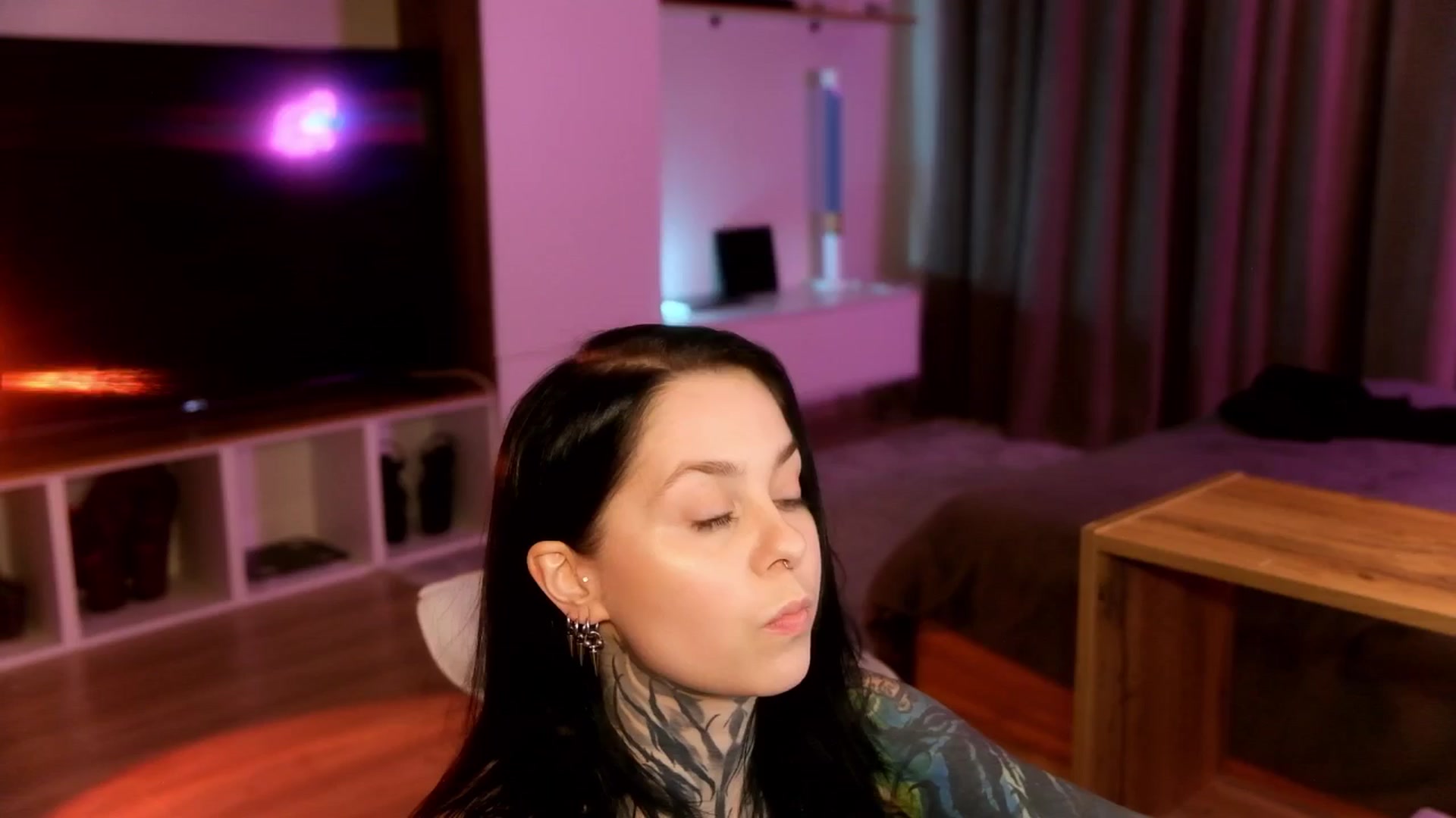 Gallery image thumbnail from AcidPie's myfreecams stream on, 03/11/2026, 21:43 image 20 of 20