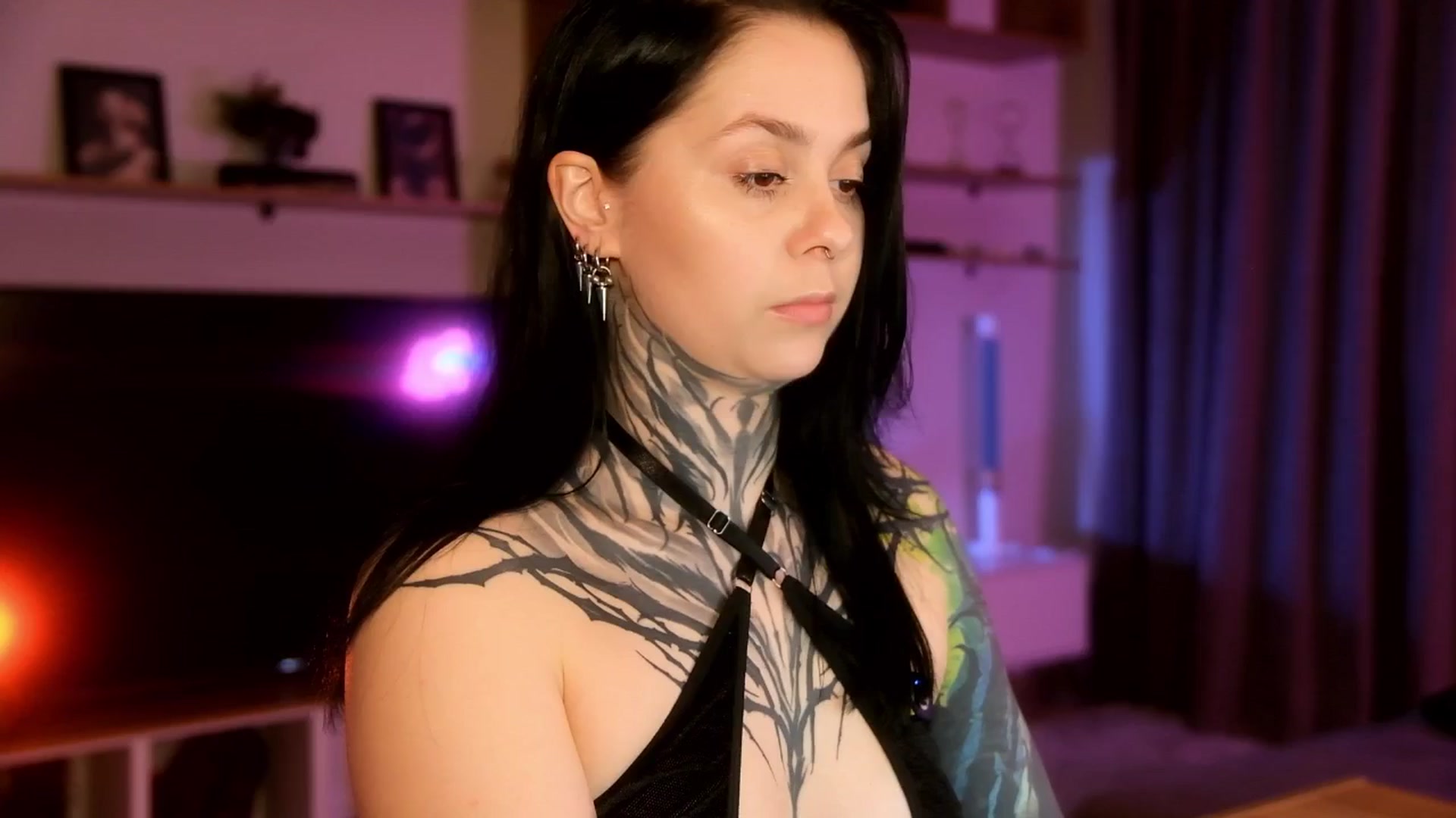 Gallery image thumbnail from AcidPie's myfreecams stream on, 03/11/2026, 21:43 image 3 of 20