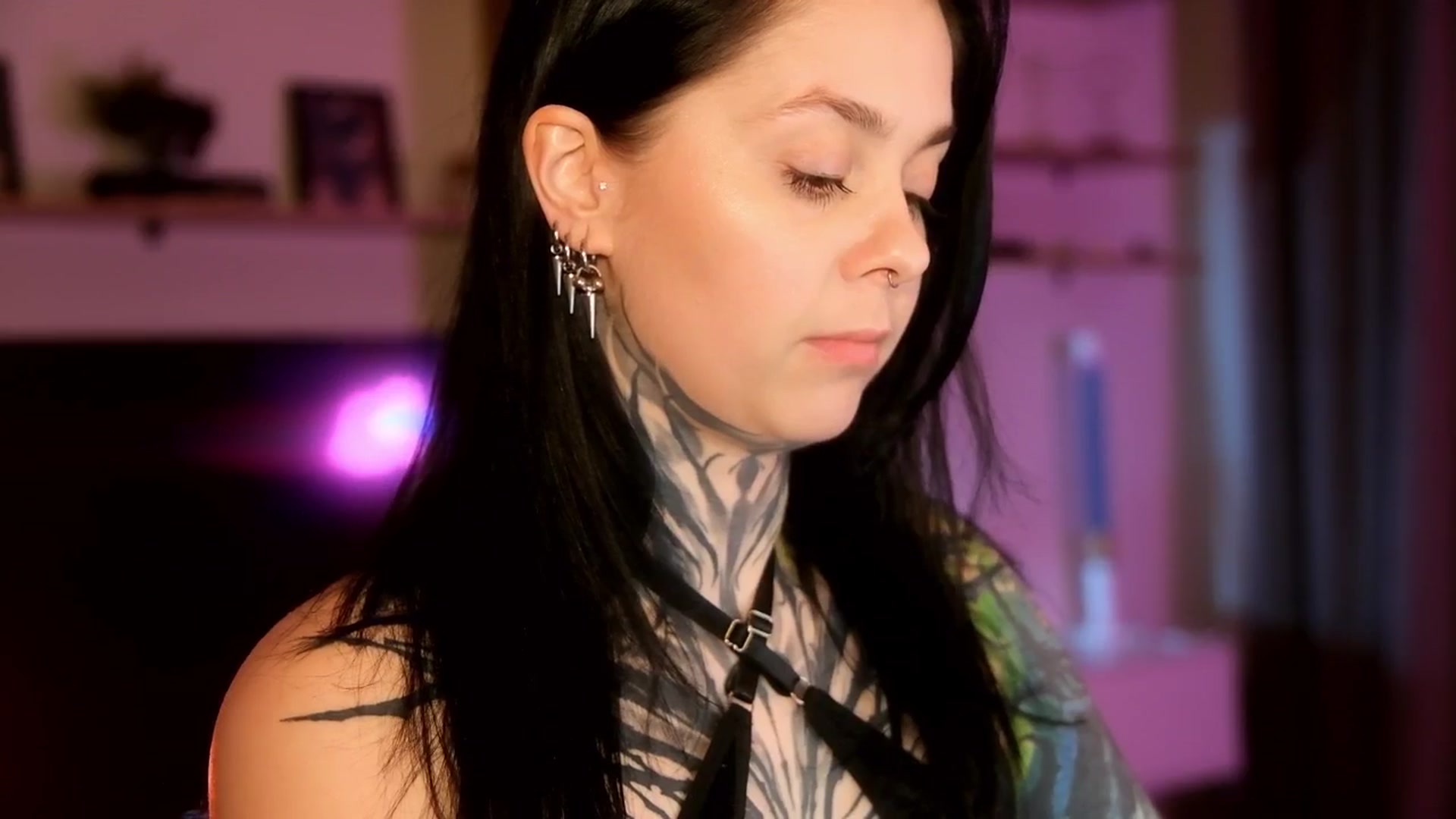 Gallery image thumbnail from AcidPie's myfreecams stream on, 03/11/2026, 22:09 image 19 of 20