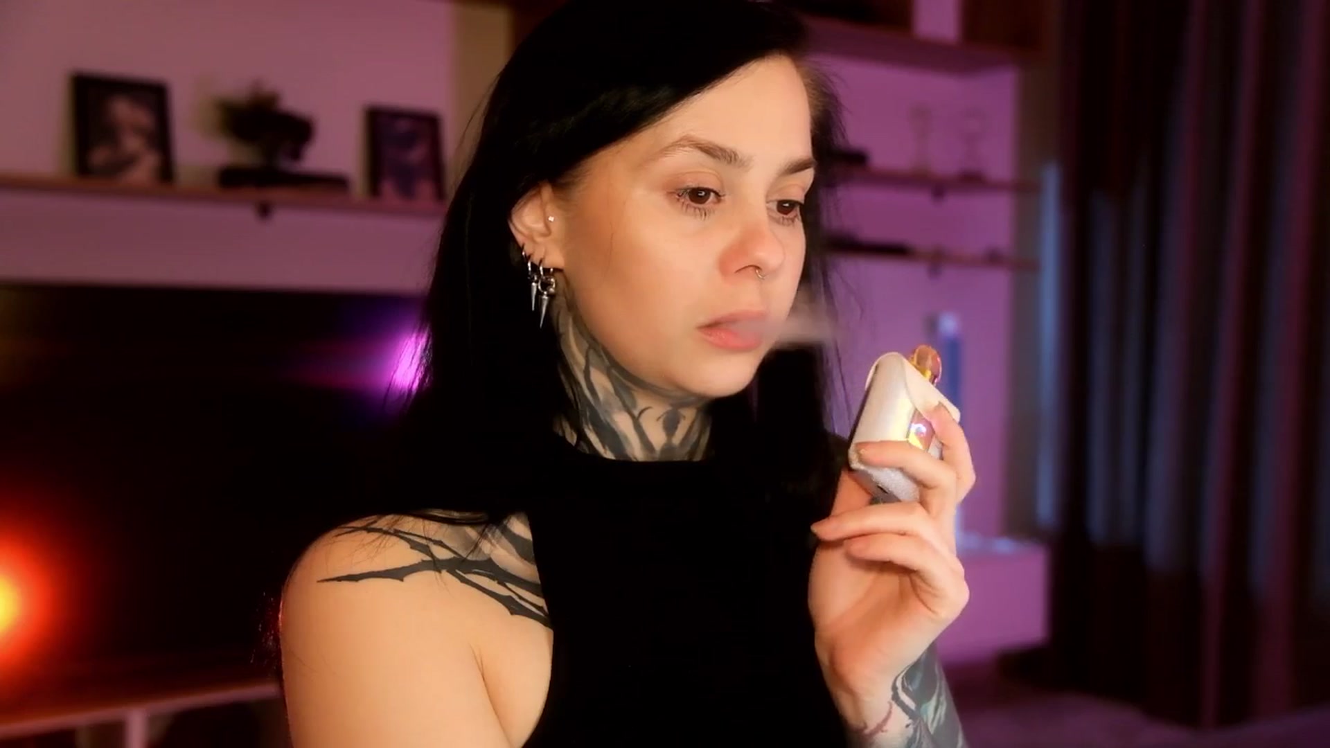 Gallery image thumbnail from AcidPie's myfreecams stream on, 03/13/2026, 22:52 image 16 of 20