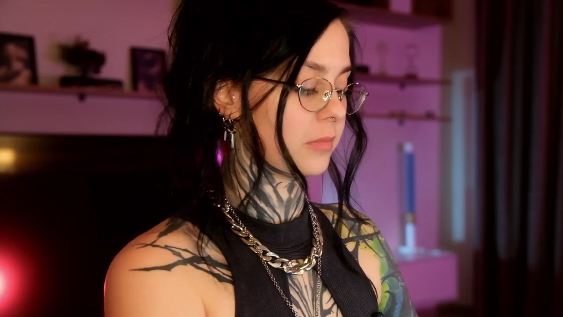 Gallery image thumbnail from AcidPie's myfreecams stream on, 03/16/2026, 01:30 image 16 of 20