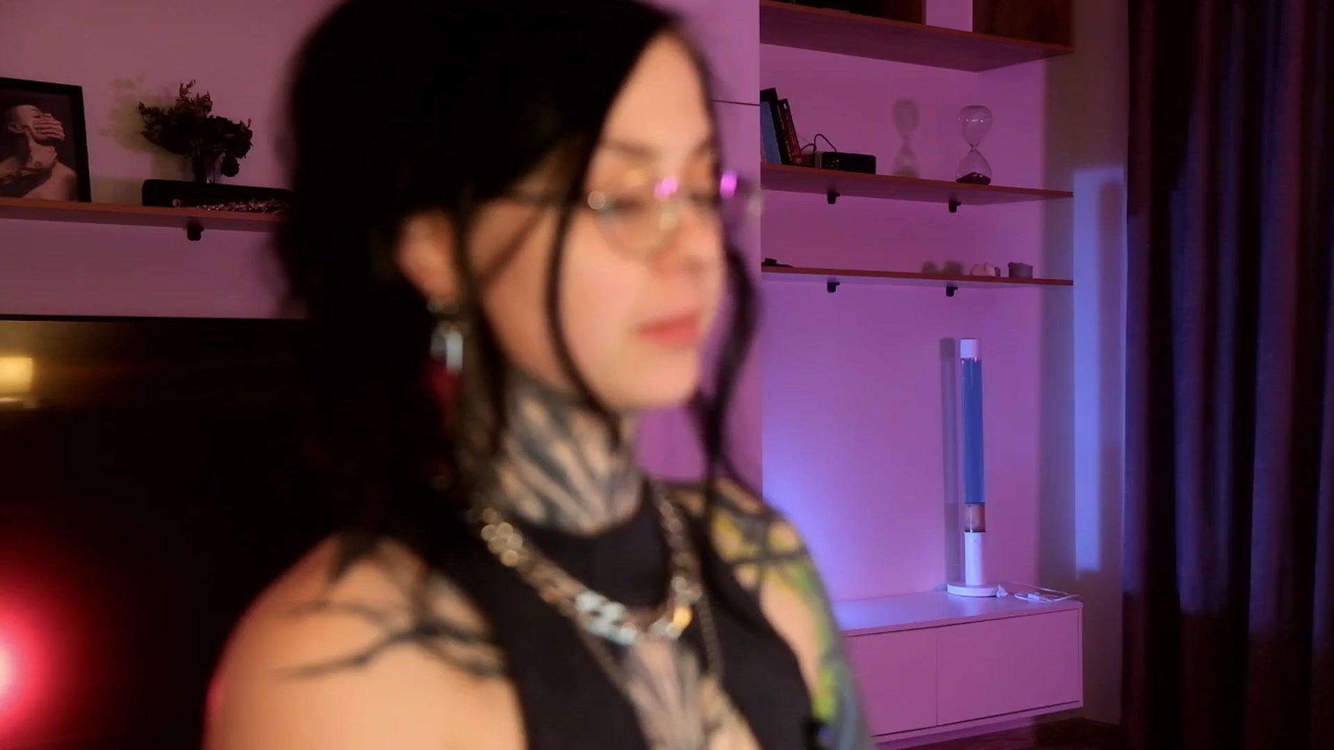 Gallery image thumbnail from AcidPie's myfreecams stream on, 03/16/2026, 01:30 image 15 of 20