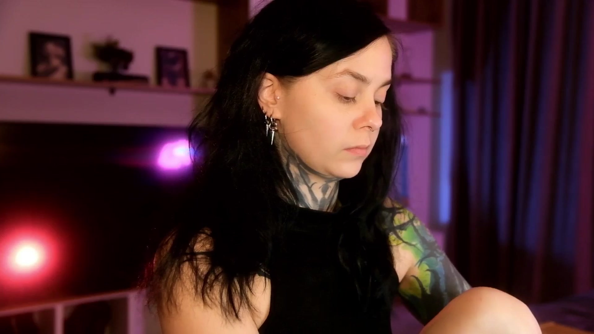 Gallery image thumbnail from AcidPie's myfreecams stream on, 03/16/2026, 23:19 image 7 of 20
