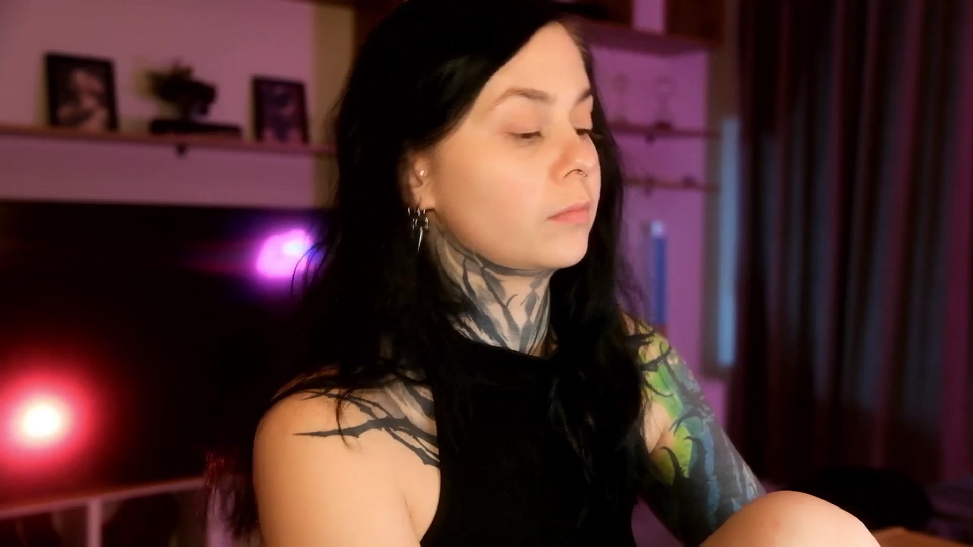 Gallery image thumbnail from AcidPie's myfreecams stream on, 03/16/2026, 23:19 image 5 of 20