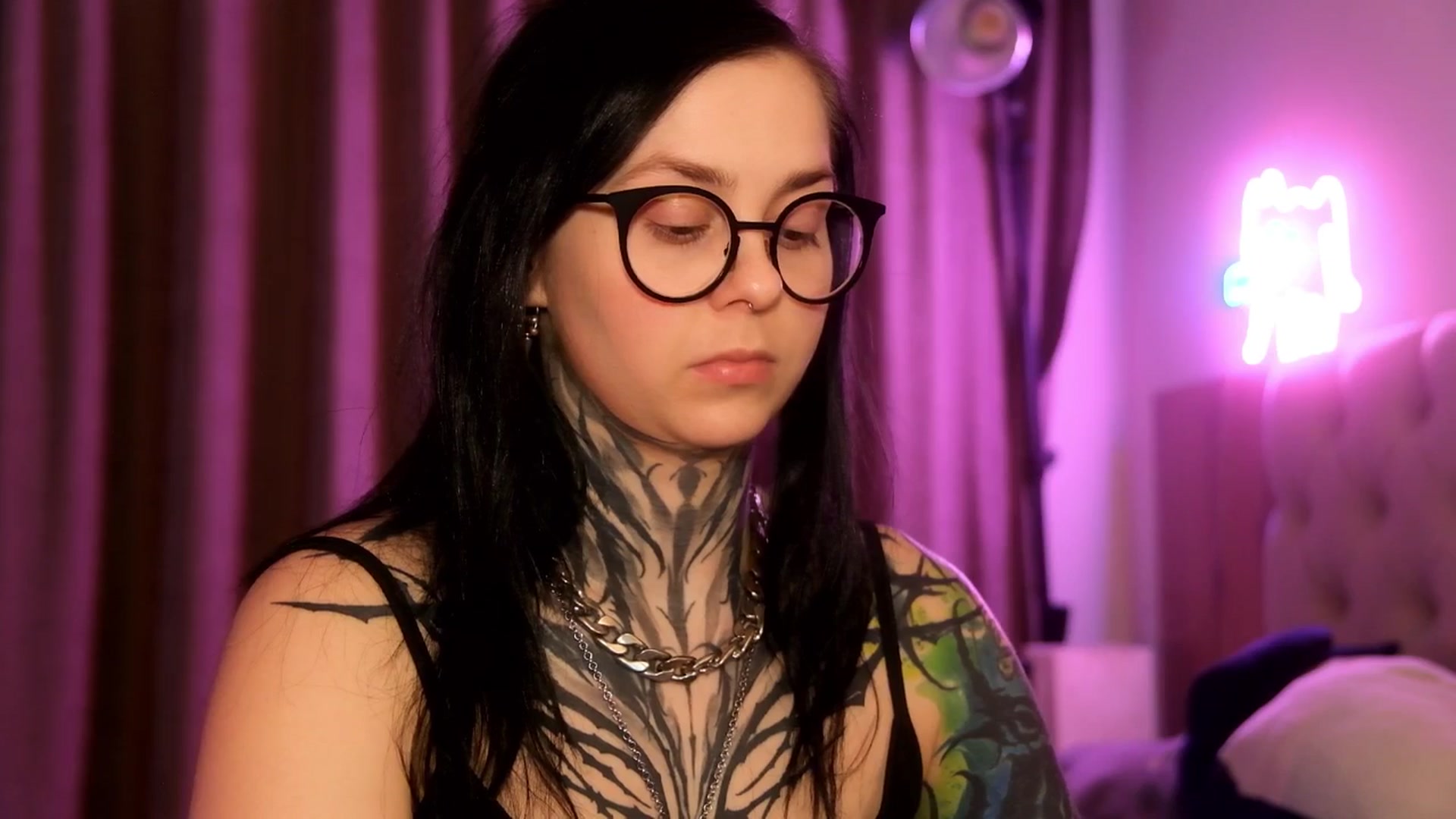 Gallery image thumbnail from AcidPie's myfreecams stream on, 03/24/2026, 01:23 image 15 of 20