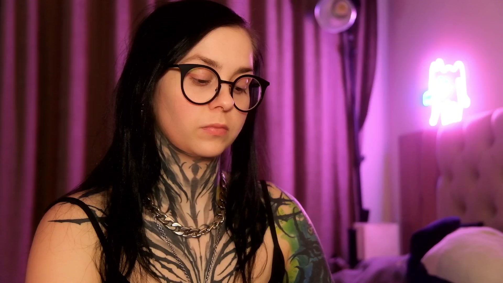 Gallery image thumbnail from AcidPie's myfreecams stream on, 03/24/2026, 01:23 image 16 of 20