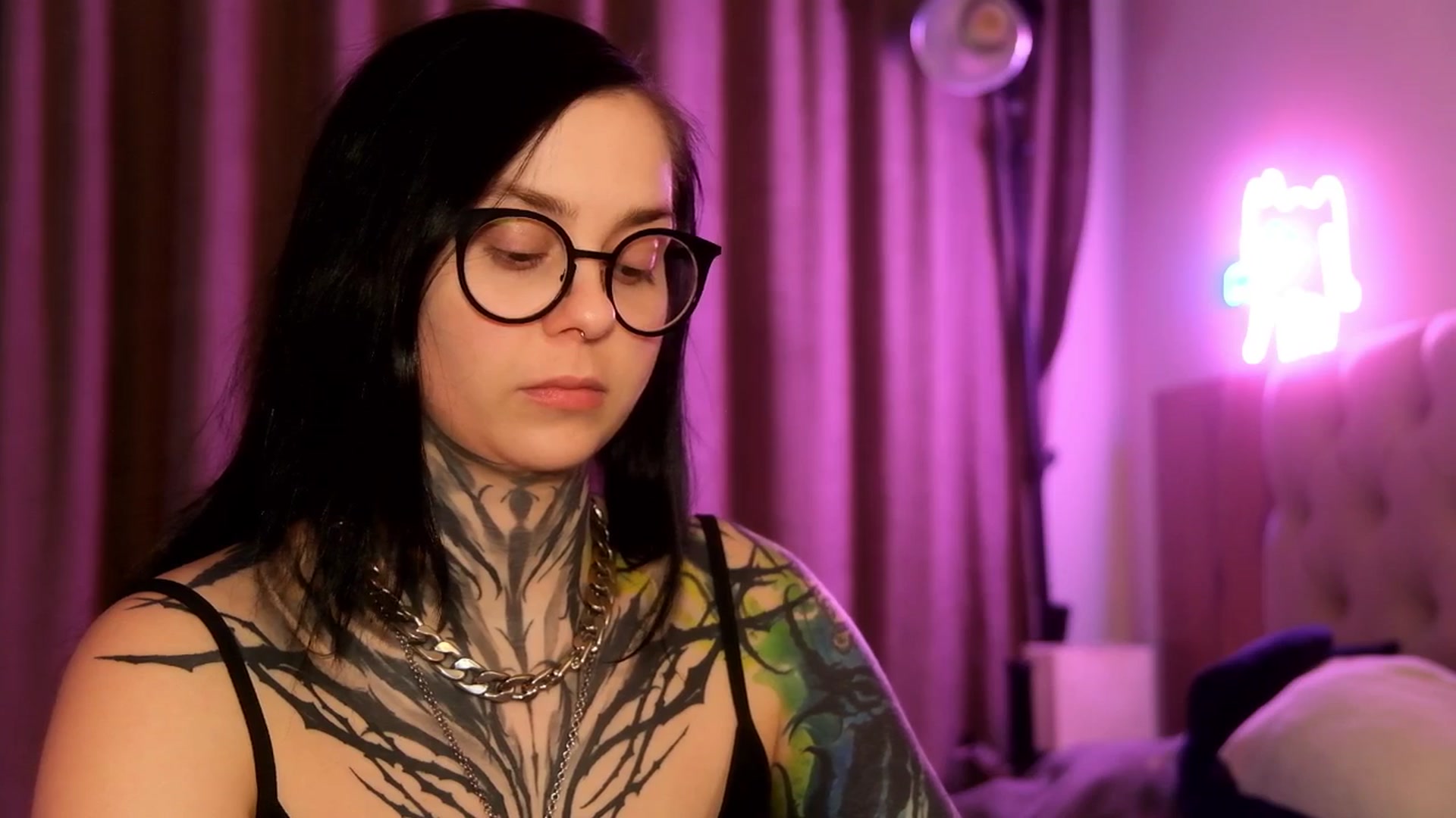 Gallery image thumbnail from AcidPie's myfreecams stream on, 03/24/2026, 01:23 image 13 of 20