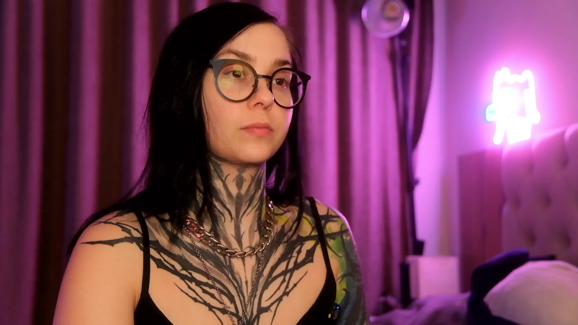 Gallery image thumbnail from AcidPie's myfreecams stream on, 03/24/2026, 01:23 image 6 of 20