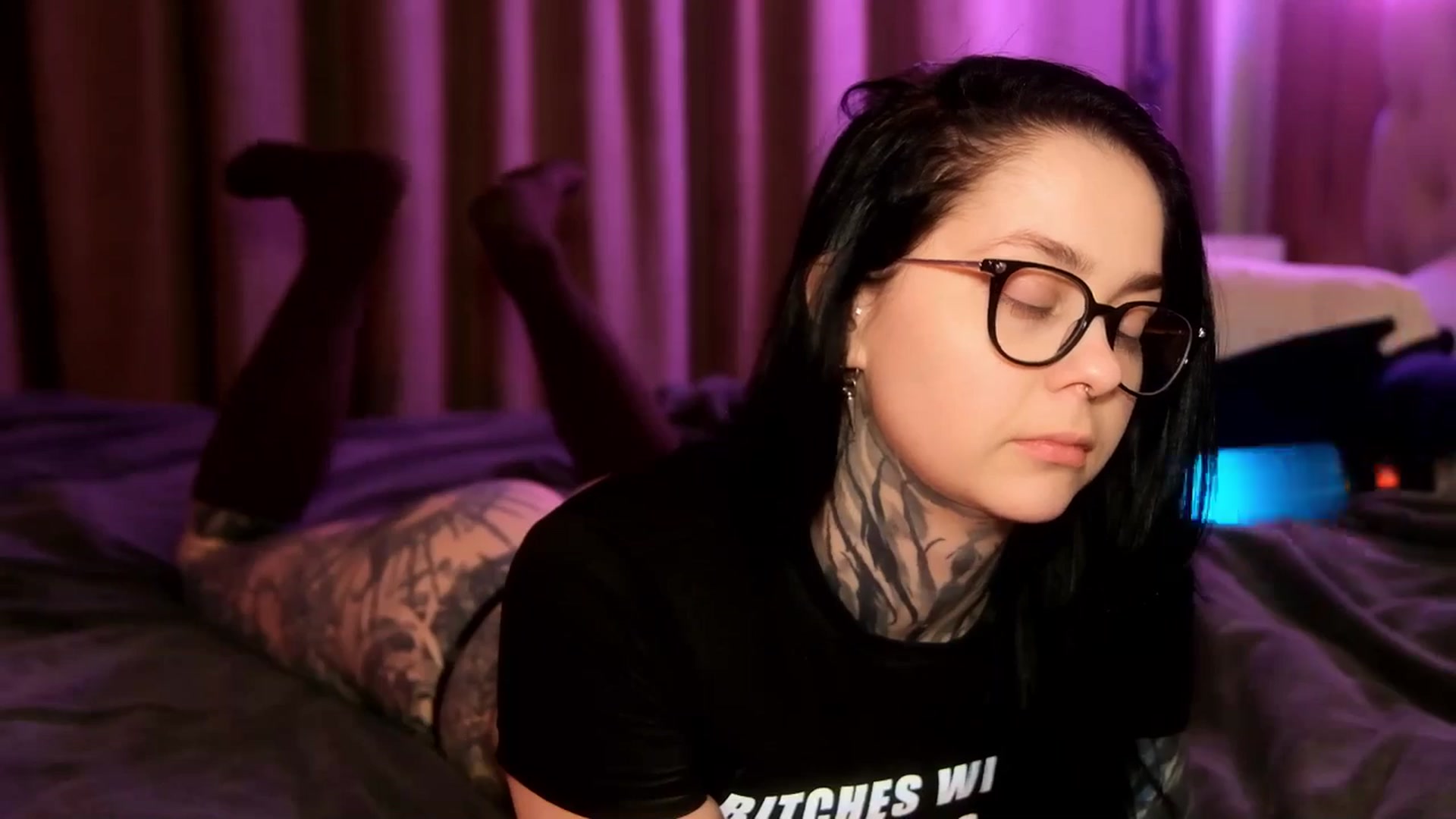 Gallery image thumbnail from AcidPie's myfreecams stream on, 04/10/2026, 01:50 image 3 of 20