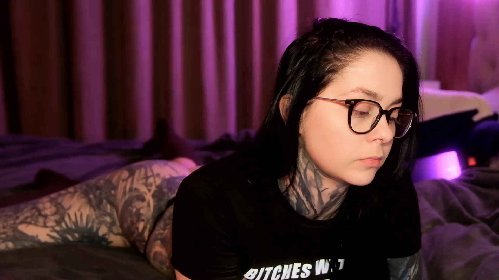 Gallery image thumbnail from AcidPie's myfreecams stream on, 04/10/2026, 01:50 image 6 of 20