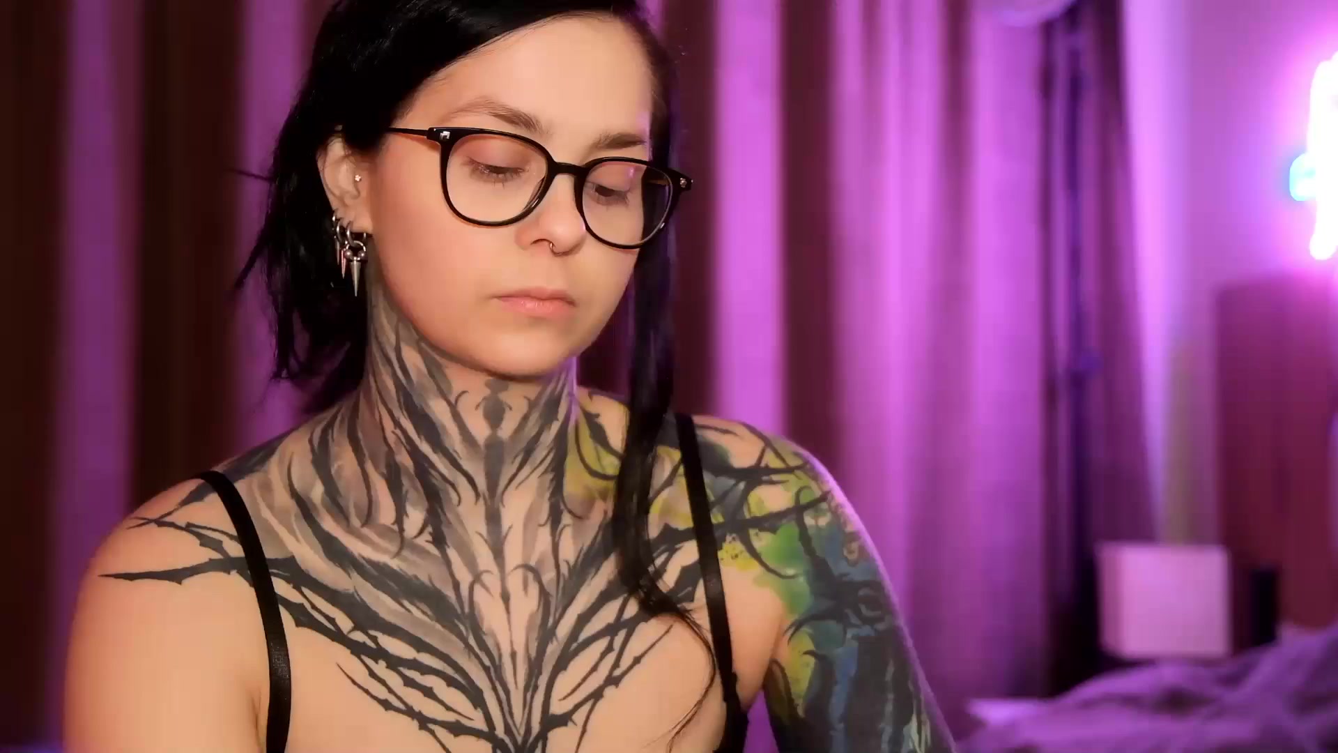 Gallery image thumbnail from AcidPie's myfreecams stream on, 04/11/2026, 22:58 image 18 of 20