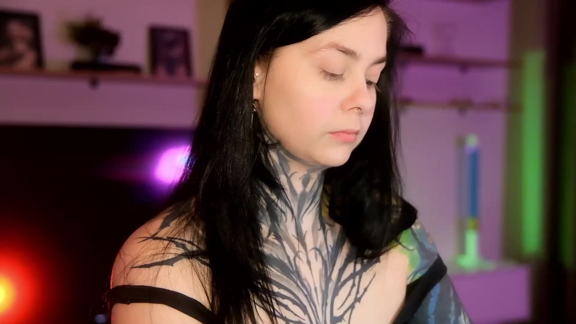 Gallery image thumbnail from AcidPie's myfreecams stream on, 04/12/2026, 21:45 image 2 of 20