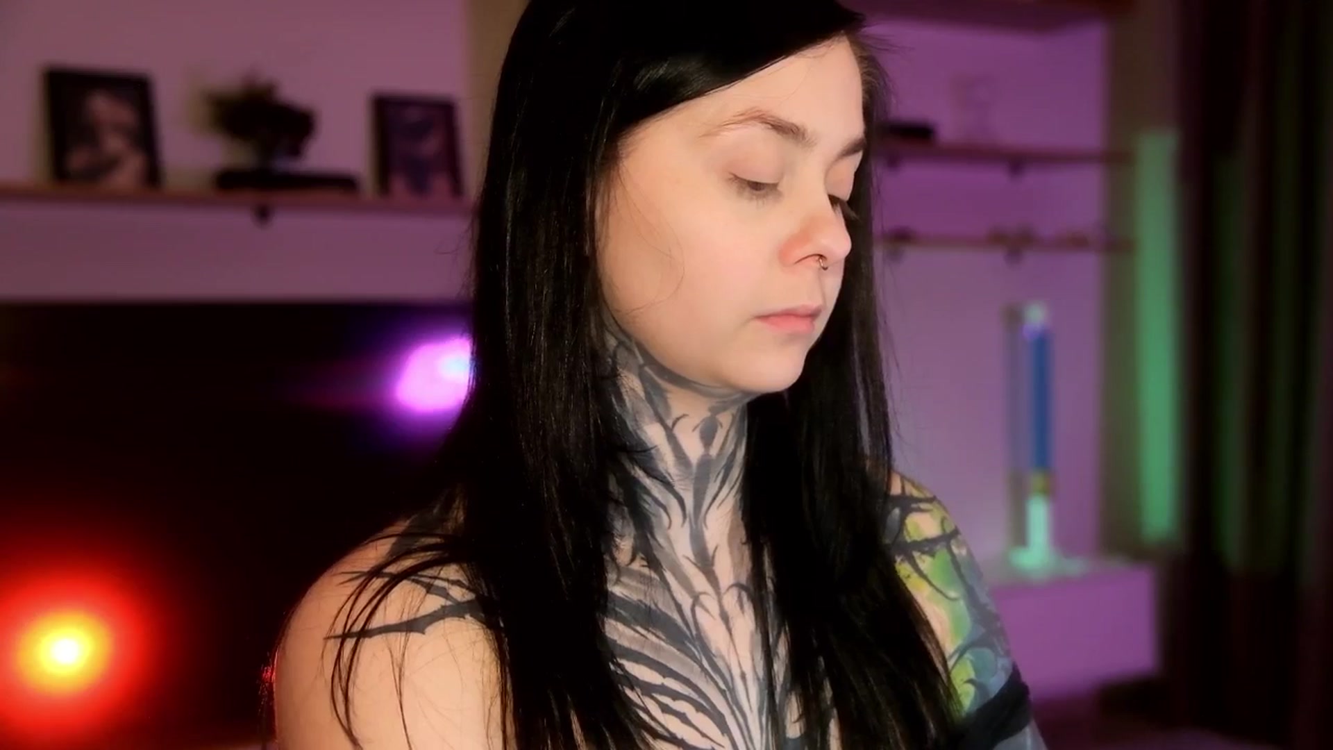 Gallery image thumbnail from AcidPie's myfreecams stream on, 04/13/2026, 01:28 image 18 of 20