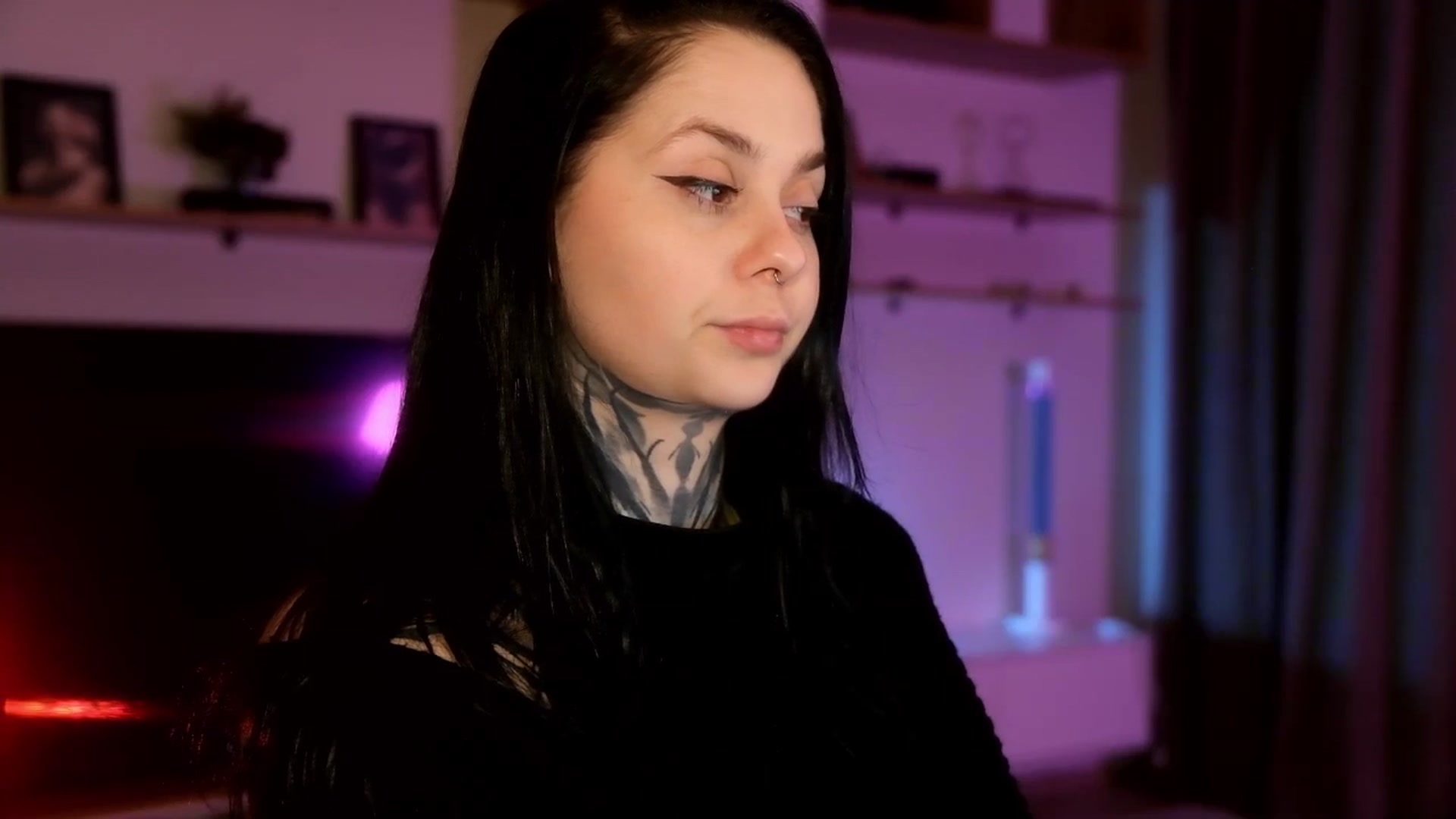 Gallery image thumbnail from AcidPie's myfreecams stream on, 04/21/2026, 01:05 image 17 of 20