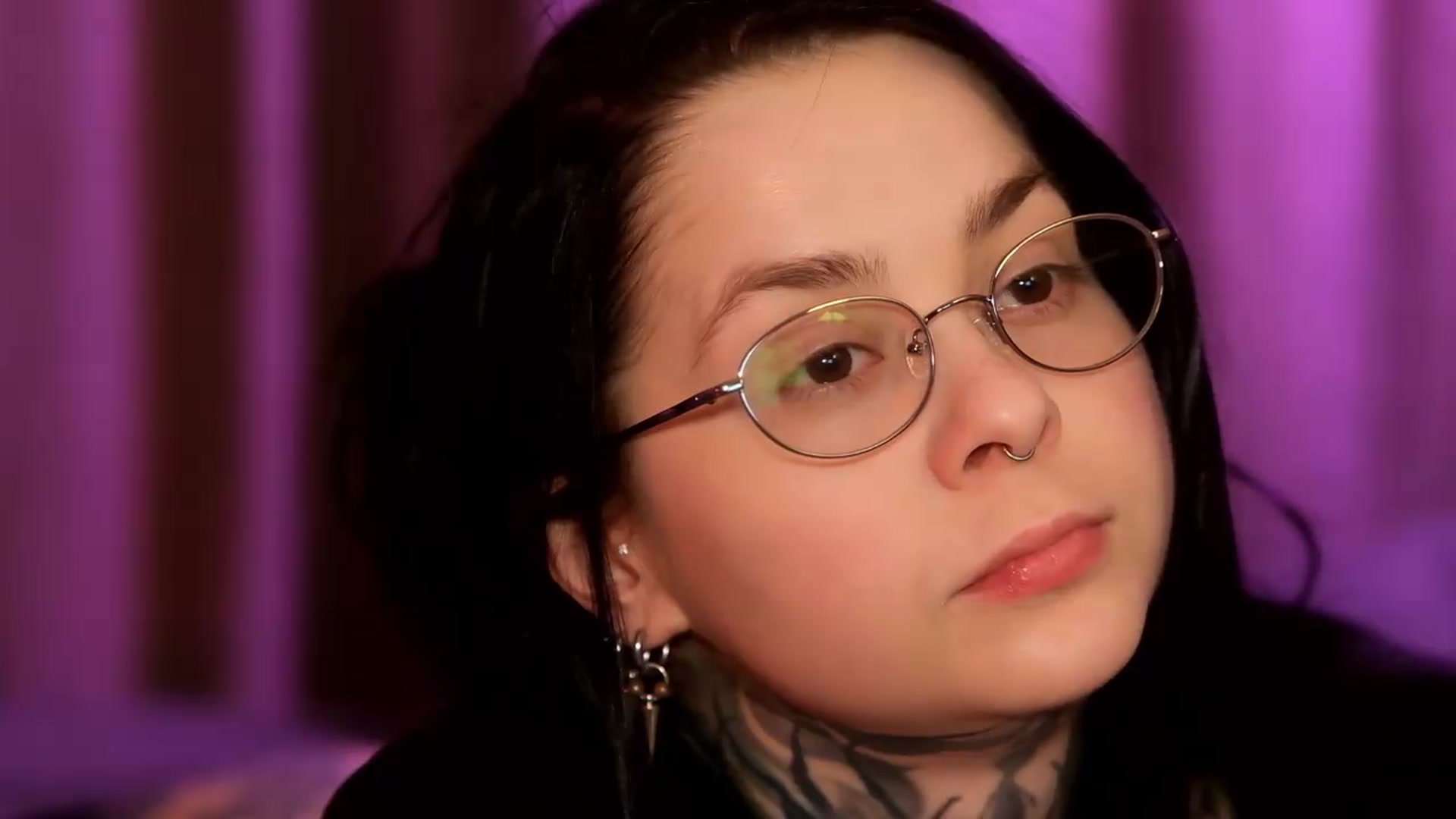 Gallery image thumbnail from AcidPie's myfreecams stream on, 04/23/2026, 24:11 image 14 of 20