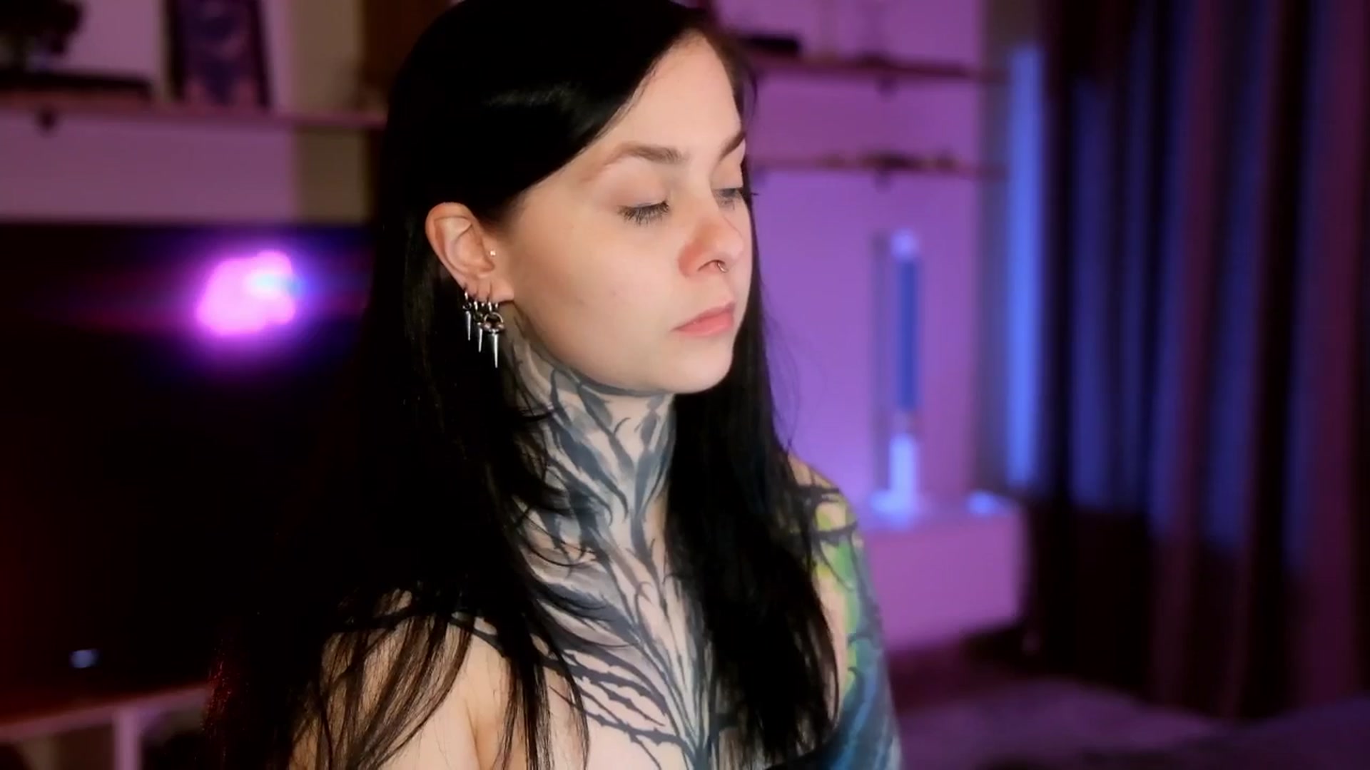 Gallery image thumbnail from AcidPie's myfreecams stream on, 04/27/2026, 20:22 image 13 of 20