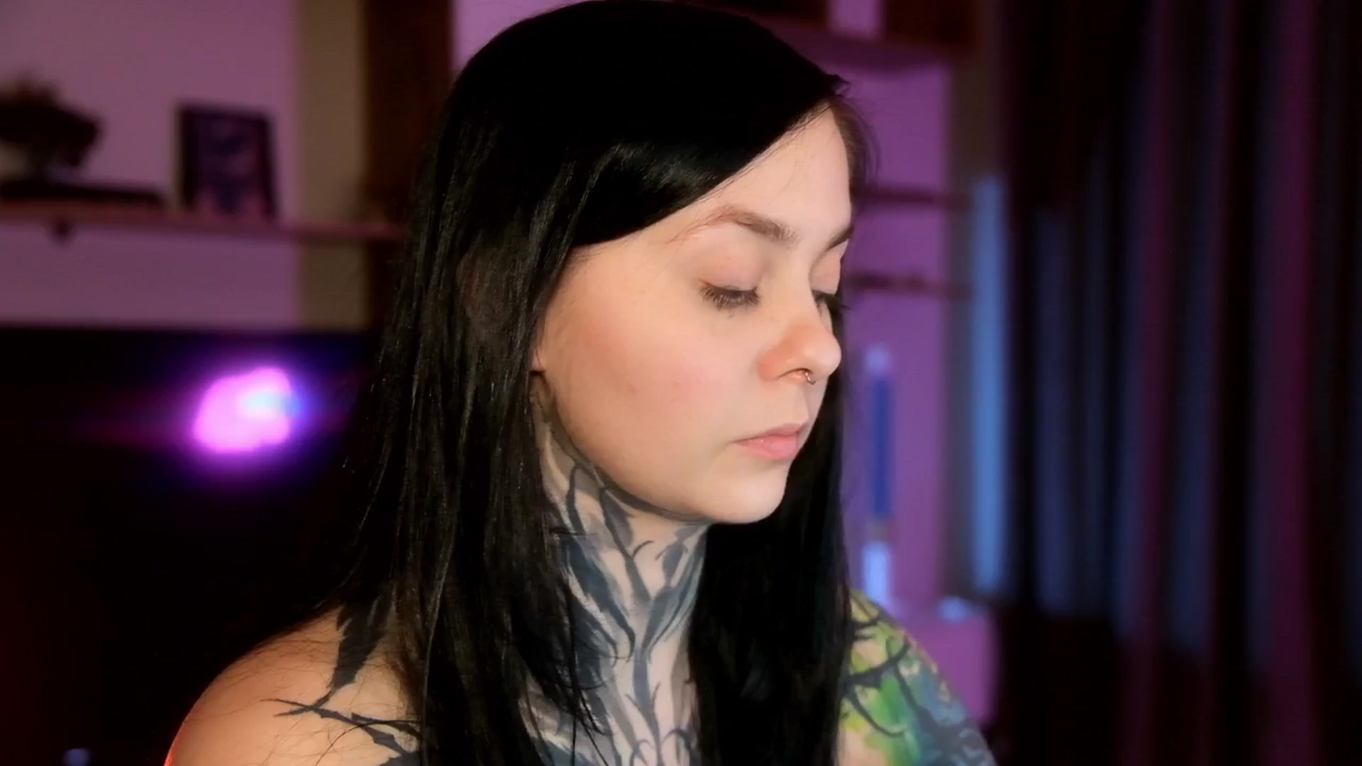 Gallery image thumbnail from AcidPie's myfreecams stream on, 04/27/2026, 22:33 image 6 of 20