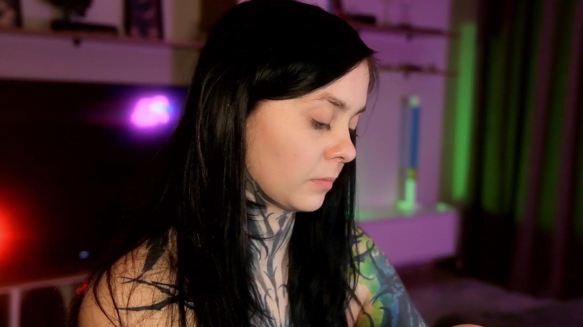 Gallery image thumbnail from AcidPie's myfreecams stream on, 04/28/2026, 02:36 image 10 of 20