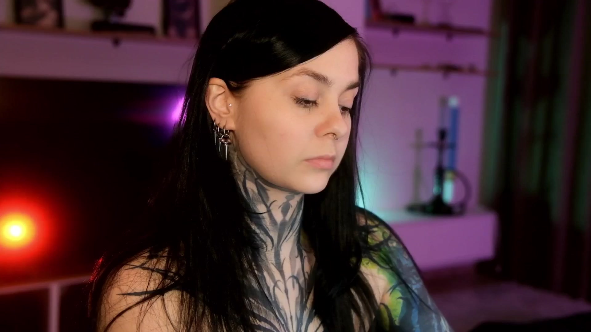 Gallery image thumbnail from AcidPie's myfreecams stream on, 04/28/2026, 21:19 image 19 of 20
