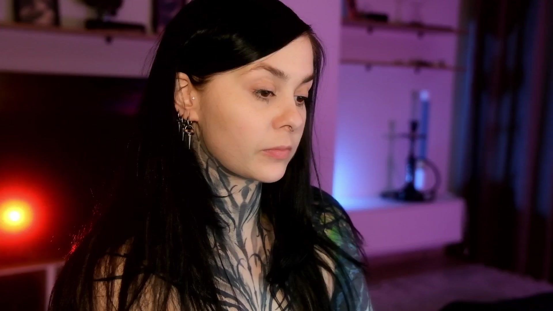 Gallery image thumbnail from AcidPie's myfreecams stream on, 04/28/2026, 21:19 image 17 of 20