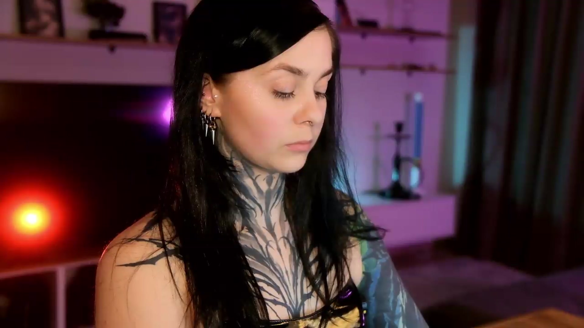Gallery image thumbnail from AcidPie's myfreecams stream on, 05/04/2026, 21:02 image 16 of 20
