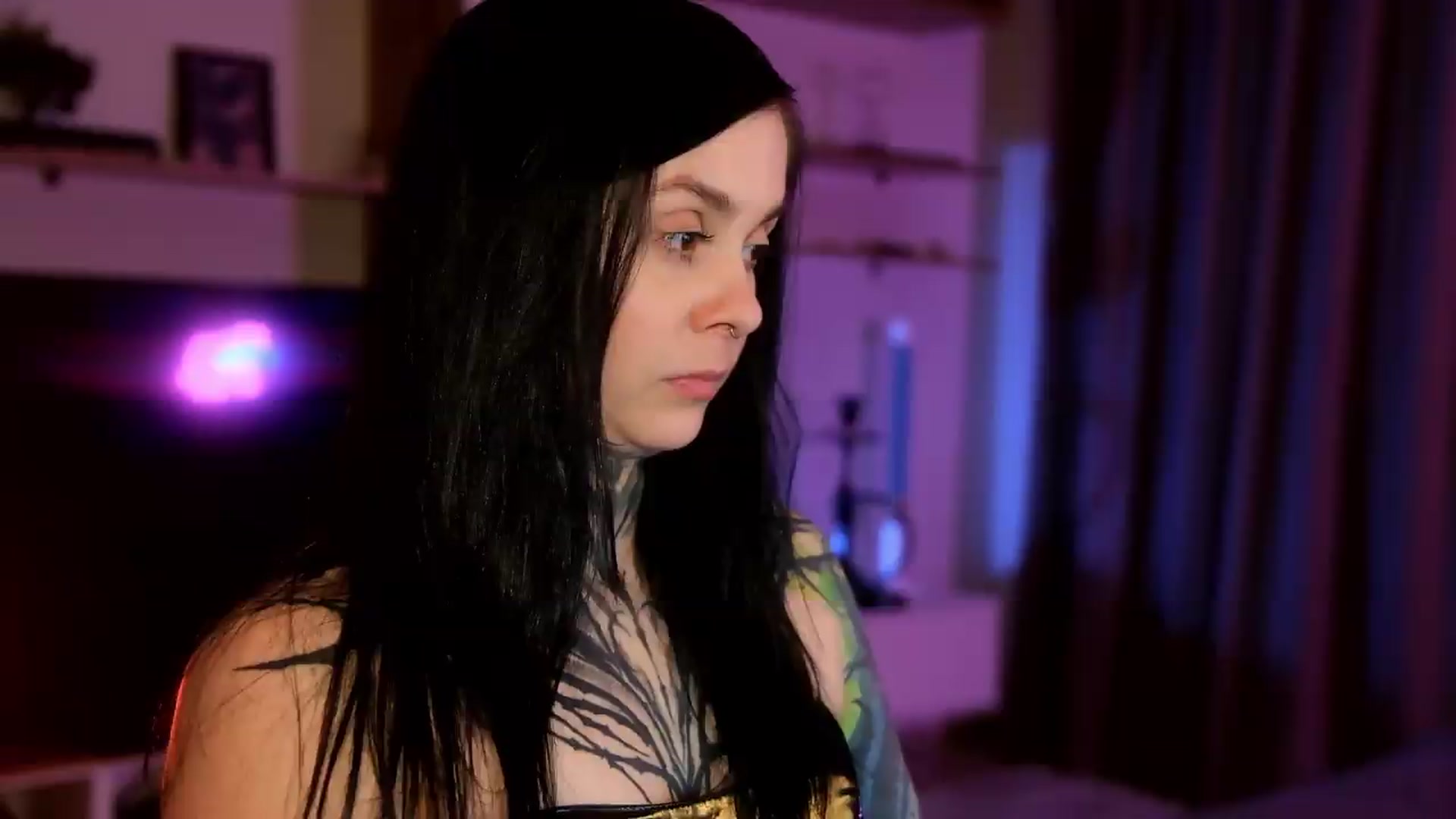 Gallery image thumbnail from AcidPie's myfreecams stream on, 05/05/2026, 01:00 image 6 of 20
