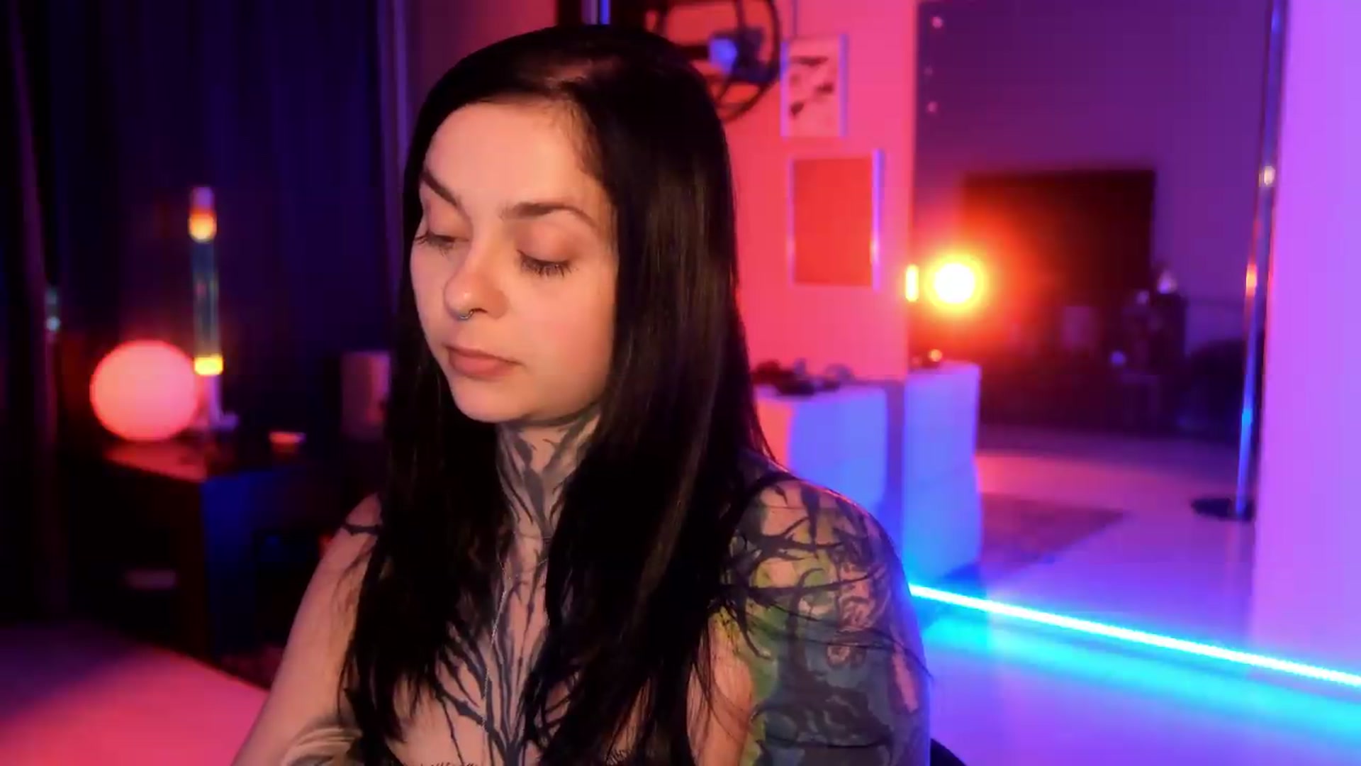 Gallery image thumbnail from AcidPie's myfreecams stream on, 07/17/2026, 01:54 image 16 of 20