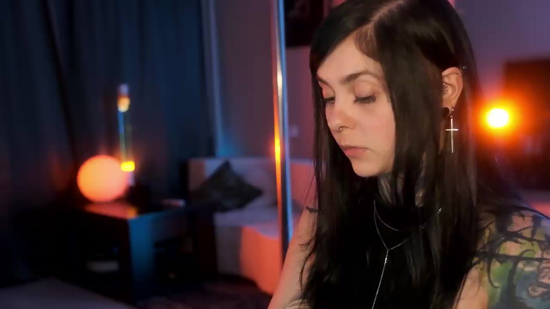 Gallery image thumbnail from AcidPie's myfreecams stream on, 08/04/2026, 23:50 image 12 of 20