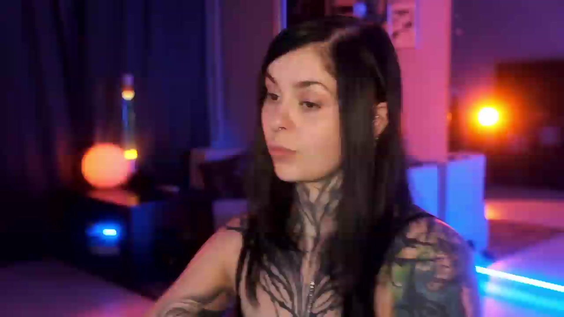 Gallery image thumbnail from AcidPie's myfreecams stream on, 08/05/2026, 23:40 image 4 of 20