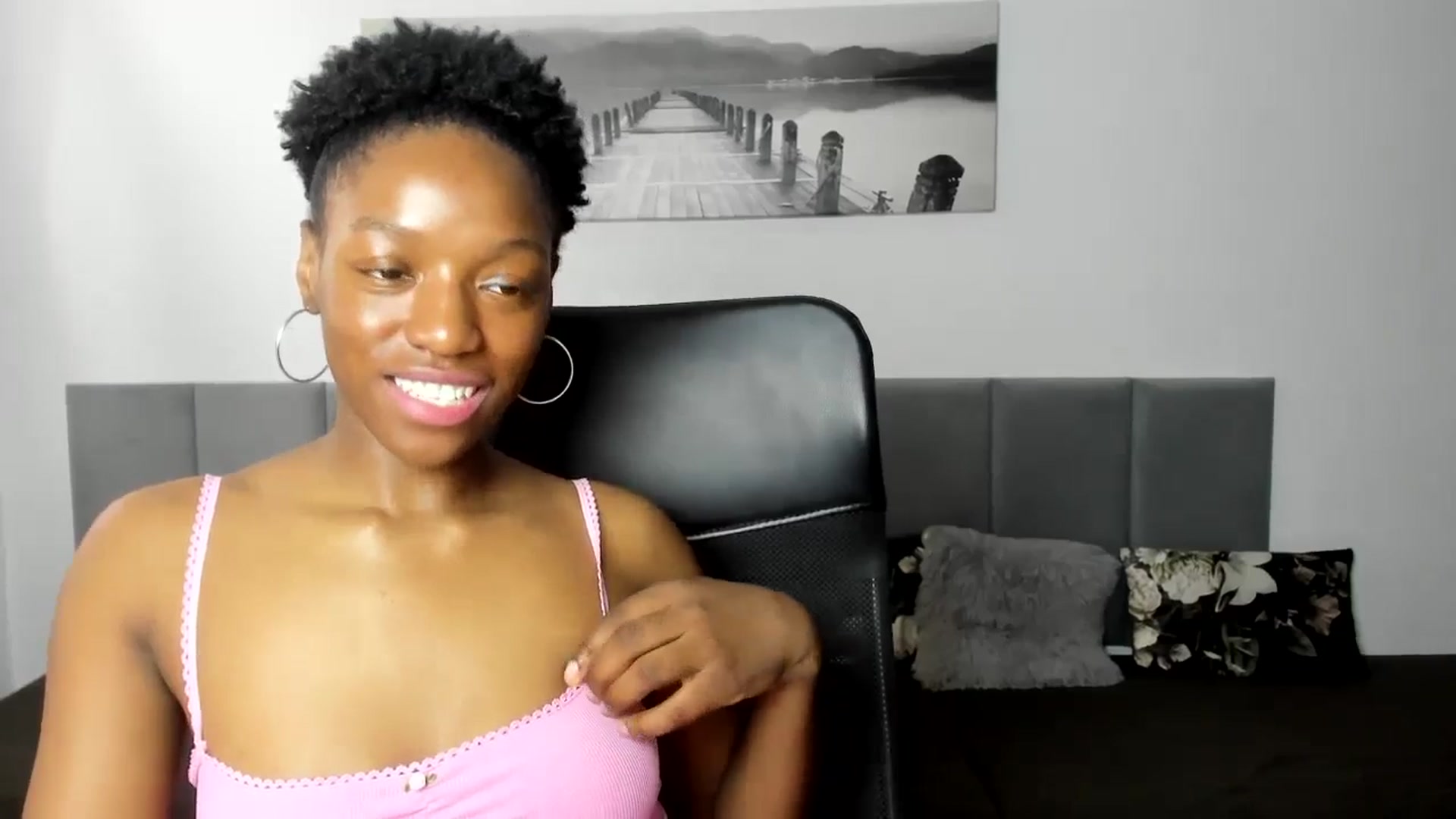 Gallery image thumbnail from Activia's myfreecams stream on, 05/10/2024, 13:22 image 7 of 20