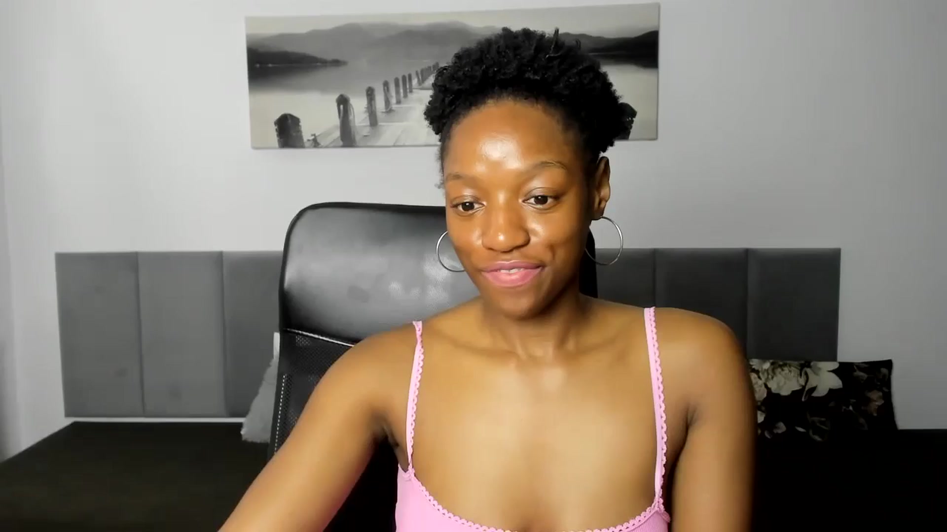 Gallery image thumbnail from Activia's myfreecams stream on, 05/10/2024, 15:38 image 17 of 20