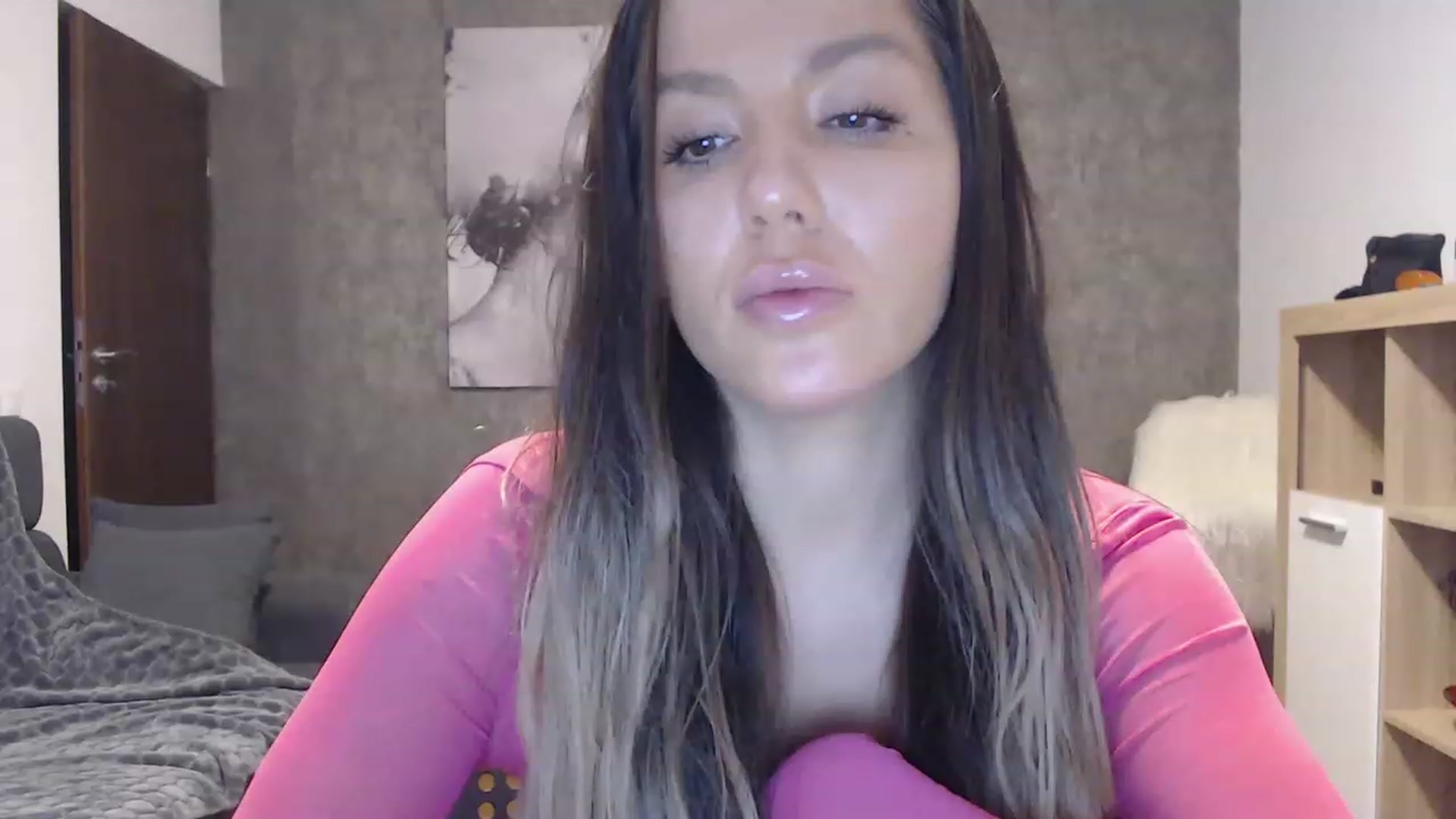 Gallery image thumbnail from AdaFox's myfreecams stream on, 11/21/2022, 14:31 image 16 of 20