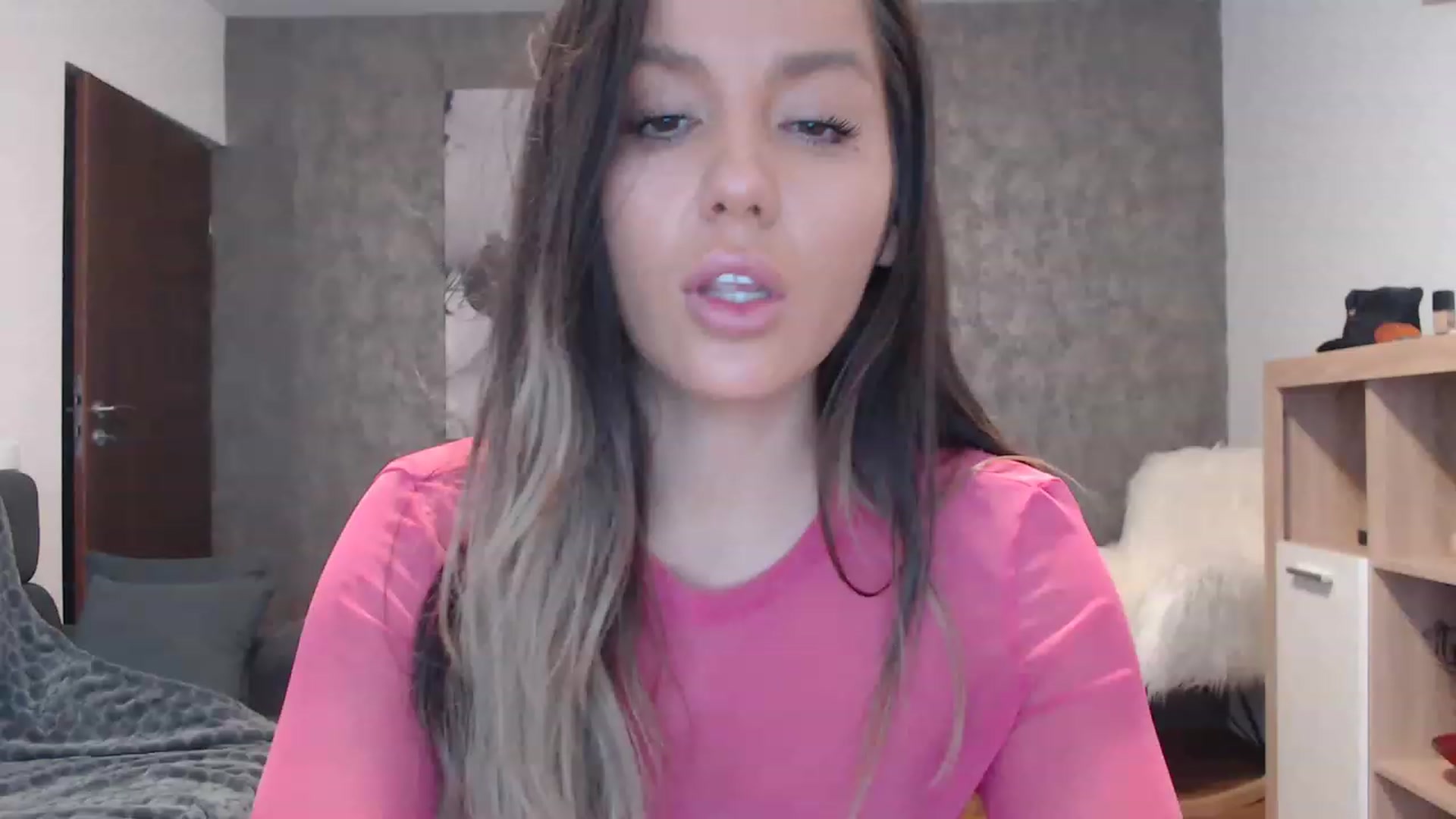 Gallery image thumbnail from AdaFox's myfreecams stream on, 11/21/2022, 14:31 image 8 of 20