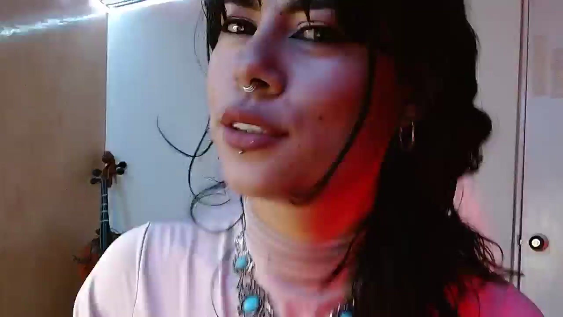 Gallery image thumbnail from Ada_room's myfreecams stream on, 02/20/2025, 12:46 image 2 of 20