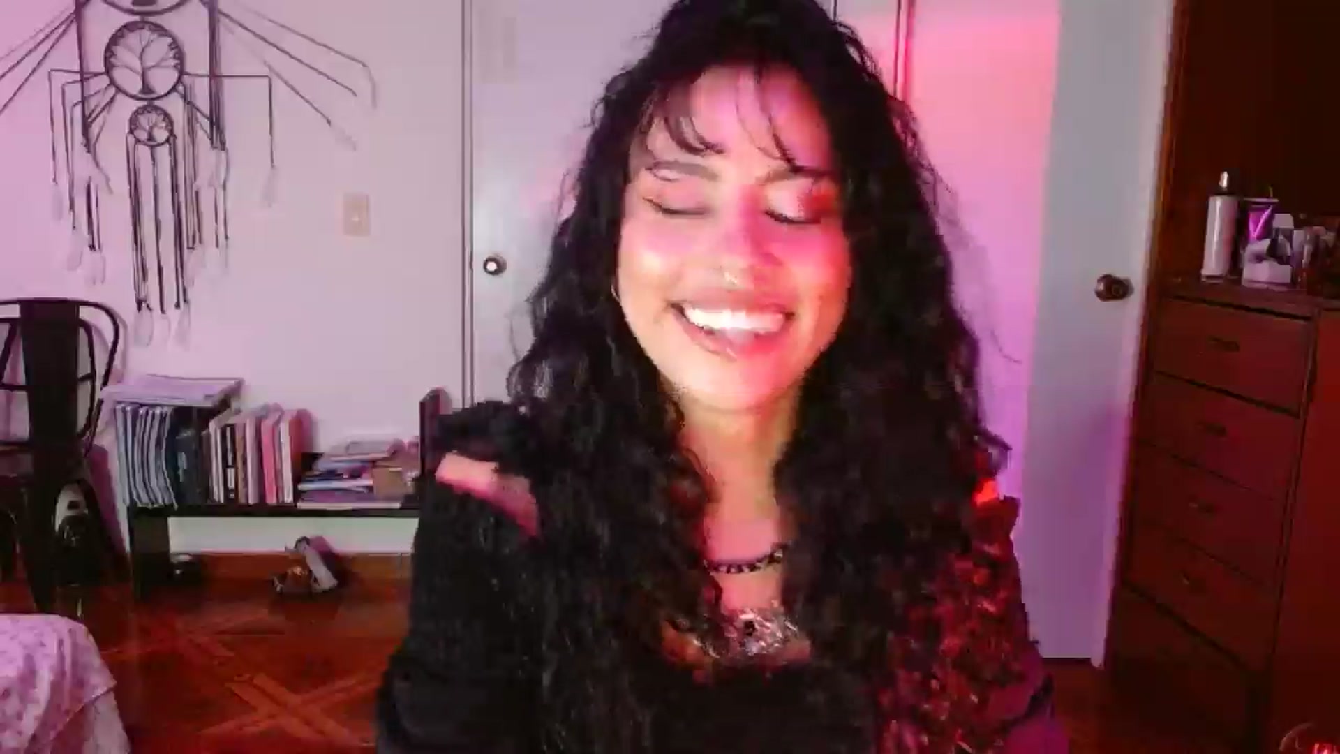 Gallery image thumbnail from Ada_room's myfreecams stream on, 03/12/2025, 08:13 image 5 of 20