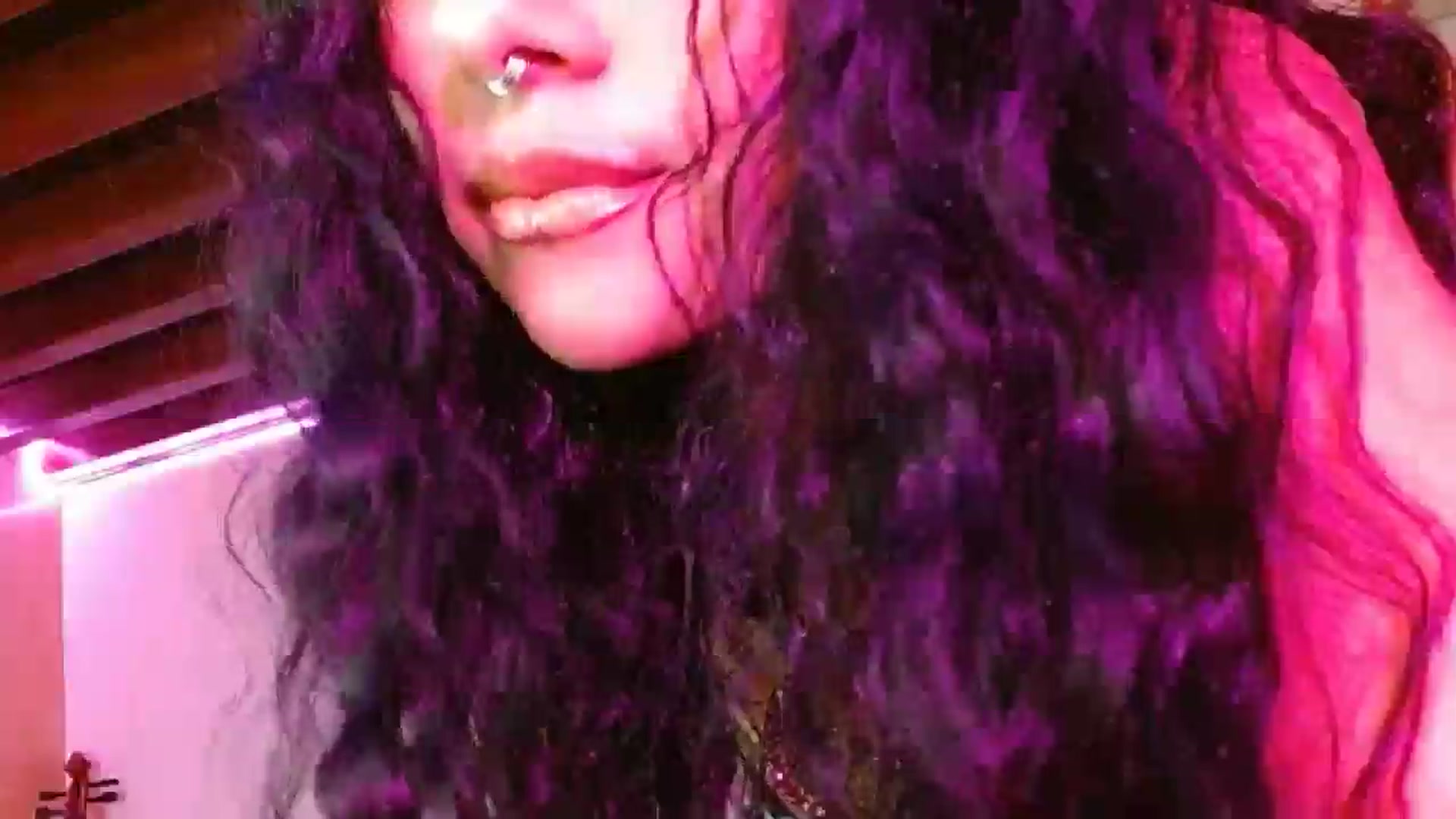 Gallery image thumbnail from Ada_room's myfreecams stream on, 03/12/2025, 09:36 image 12 of 20