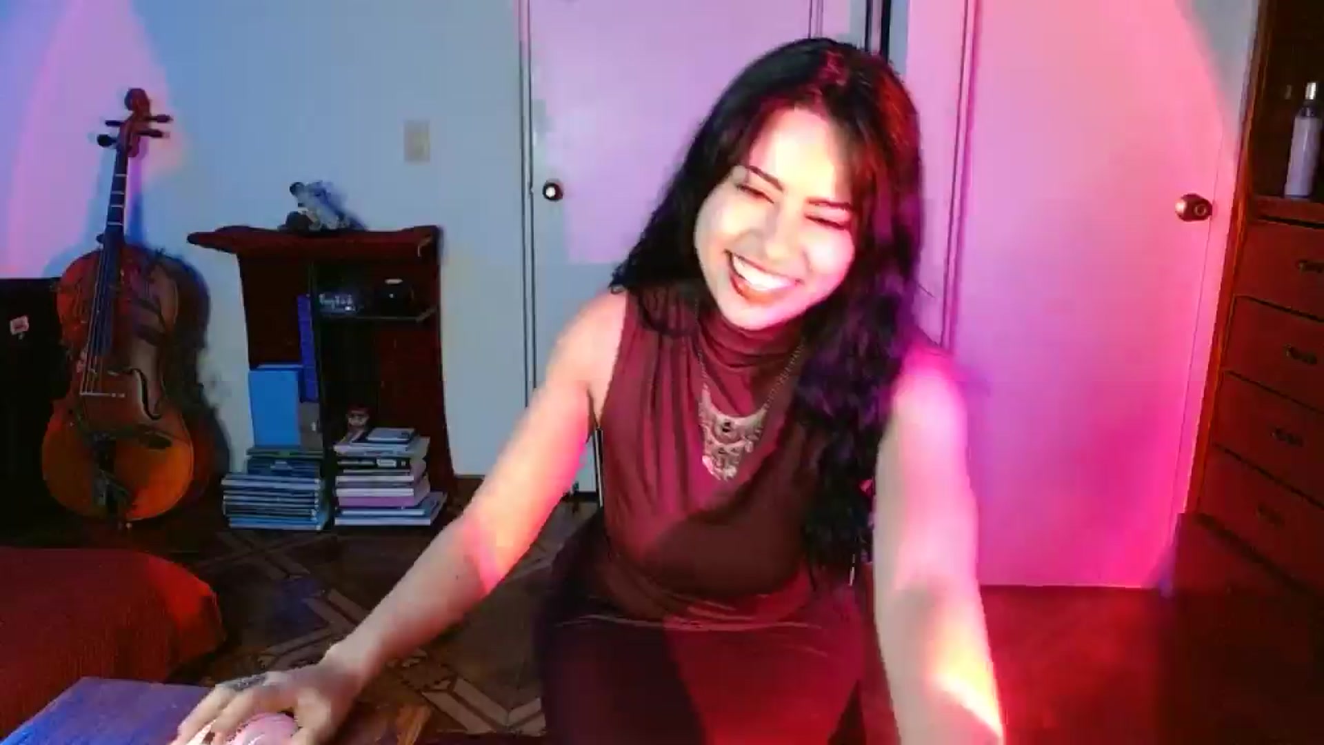 Gallery image thumbnail from Ada_room's myfreecams stream on, 03/25/2025, 10:20 image 13 of 20