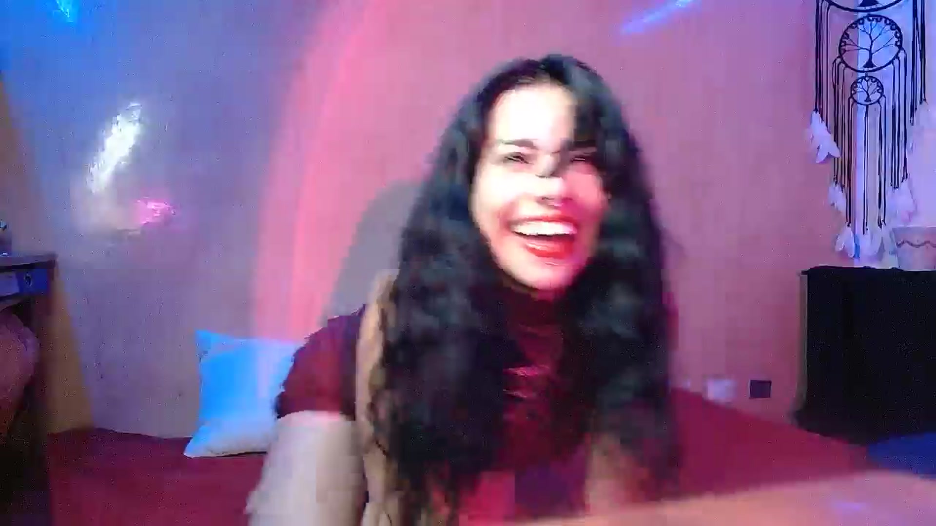 Gallery image thumbnail from Ada_room's myfreecams stream on, 03/25/2025, 10:20 image 17 of 20