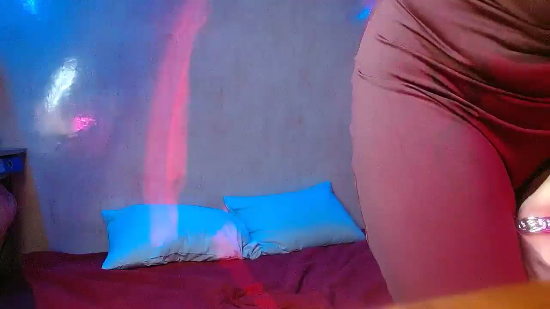 Gallery image thumbnail from Ada_room's myfreecams stream on, 03/25/2025, 10:20 image 18 of 20