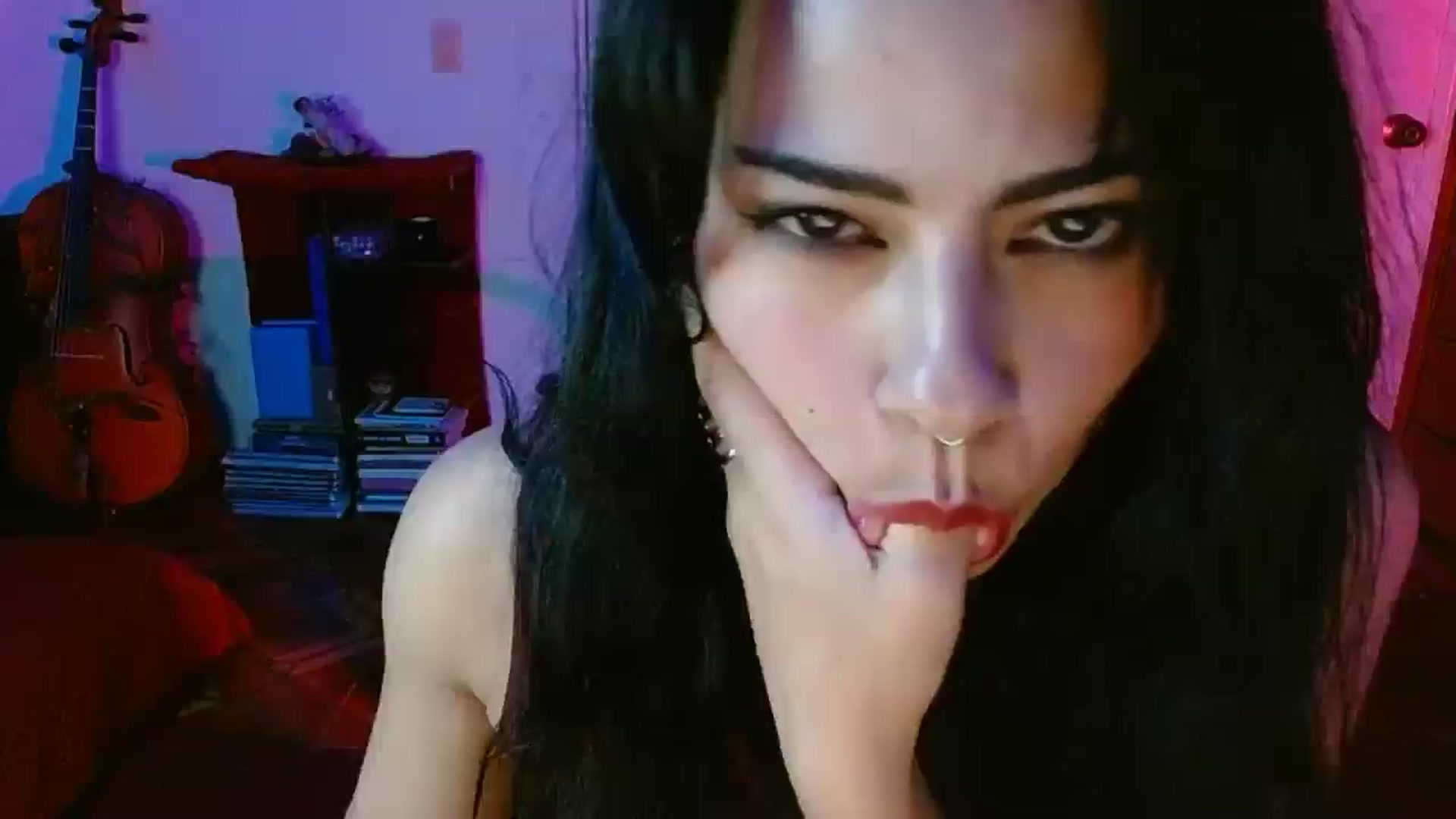 Gallery image thumbnail from Ada_room's myfreecams stream on, 03/25/2025, 10:20 image 9 of 20