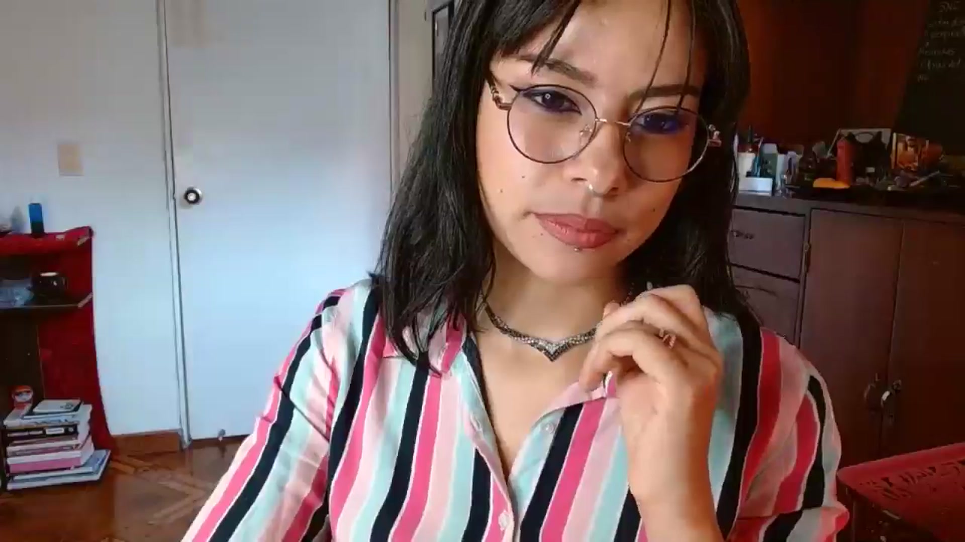 Gallery image thumbnail from Ada_room's myfreecams stream on, 04/09/2025, 16:39 image 6 of 20