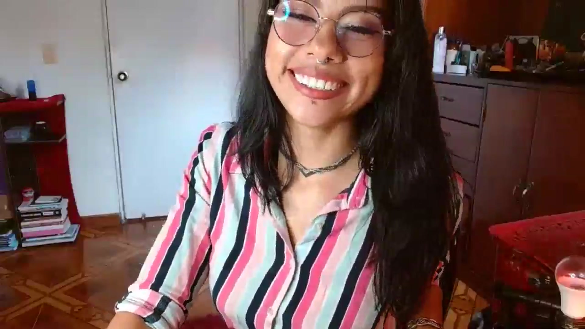 Gallery image thumbnail from Ada_room's myfreecams stream on, 04/09/2025, 16:39 image 7 of 20
