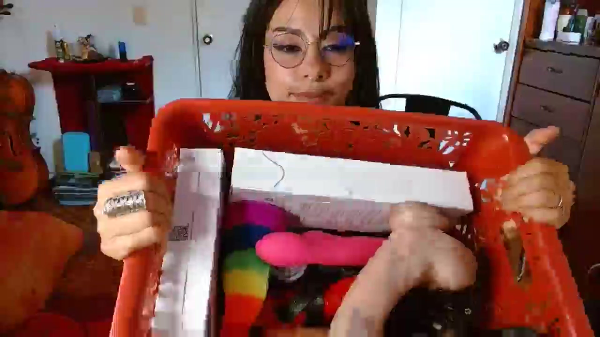 Gallery image thumbnail from Ada_room's myfreecams stream on, 04/09/2025, 17:17 image 12 of 20