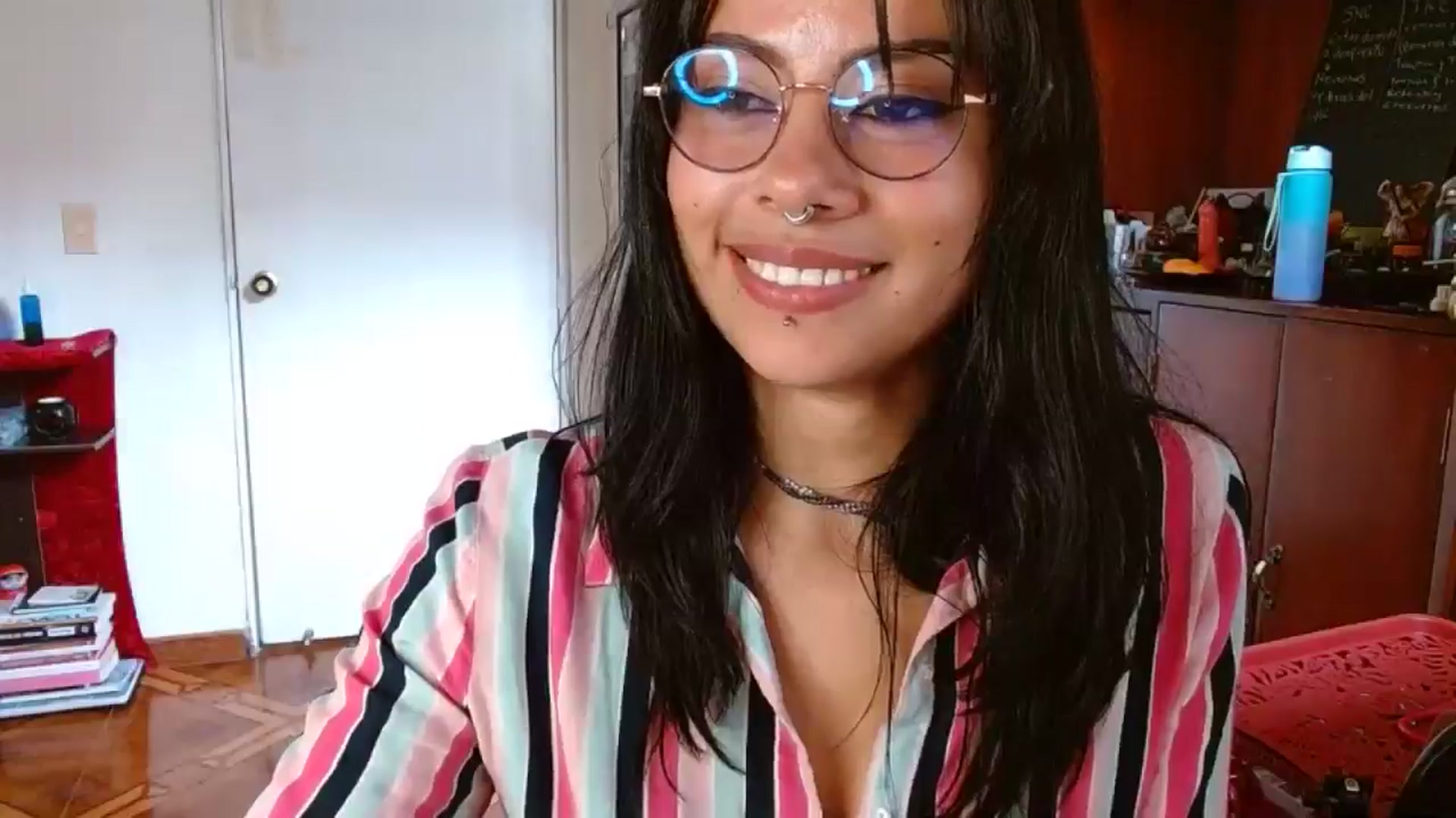 Gallery image thumbnail from Ada_room's myfreecams stream on, 04/09/2025, 17:17 image 5 of 20