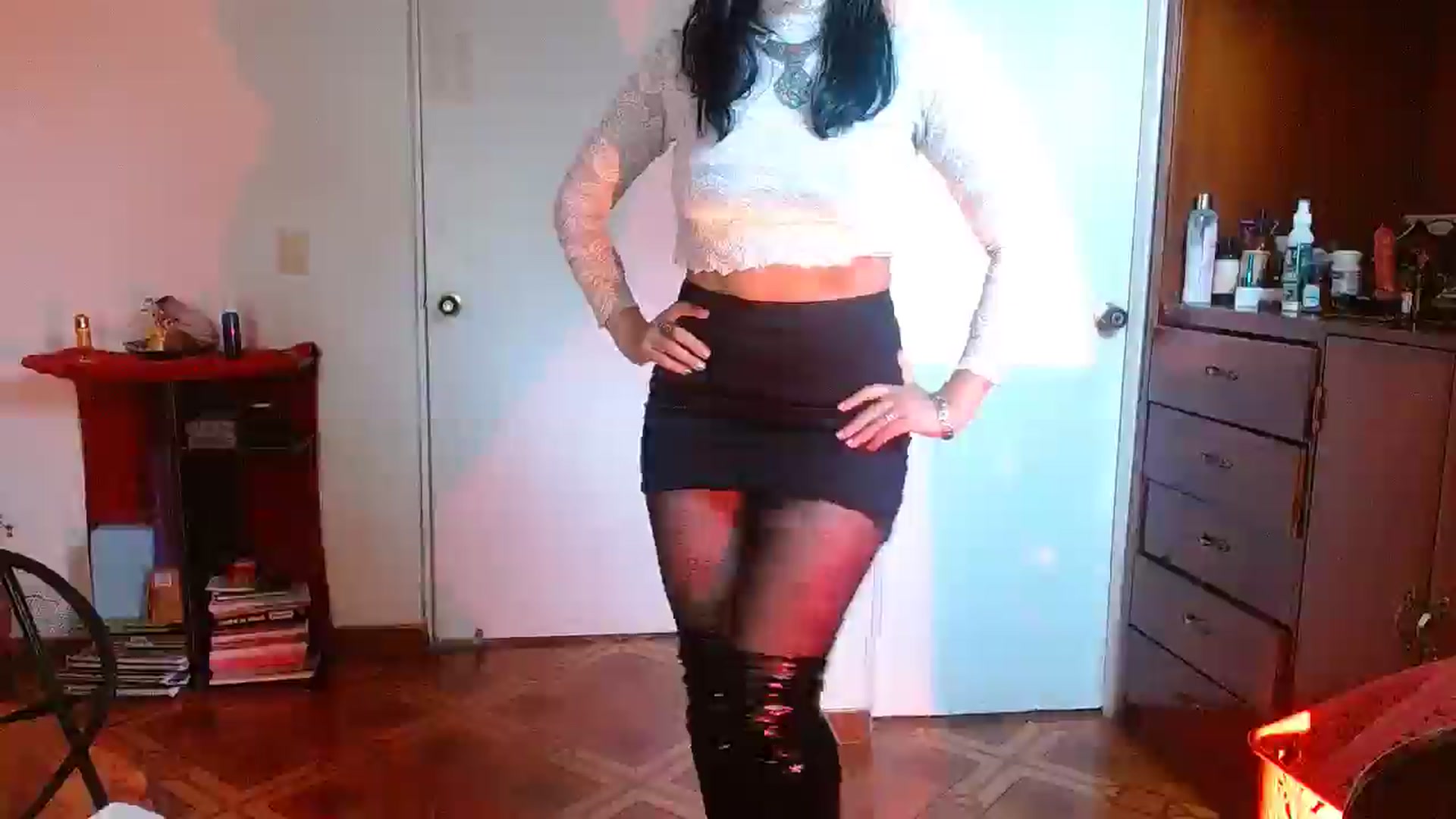 Gallery image thumbnail from Ada_room's myfreecams stream on, 05/05/2025, 12:36 image 17 of 20