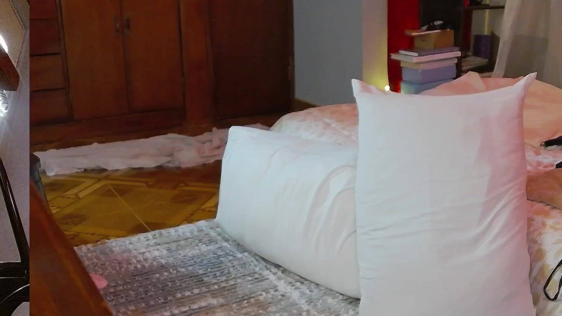 Gallery image thumbnail from Ada_room's myfreecams stream on, 06/26/2025, 11:33 image 10 of 20