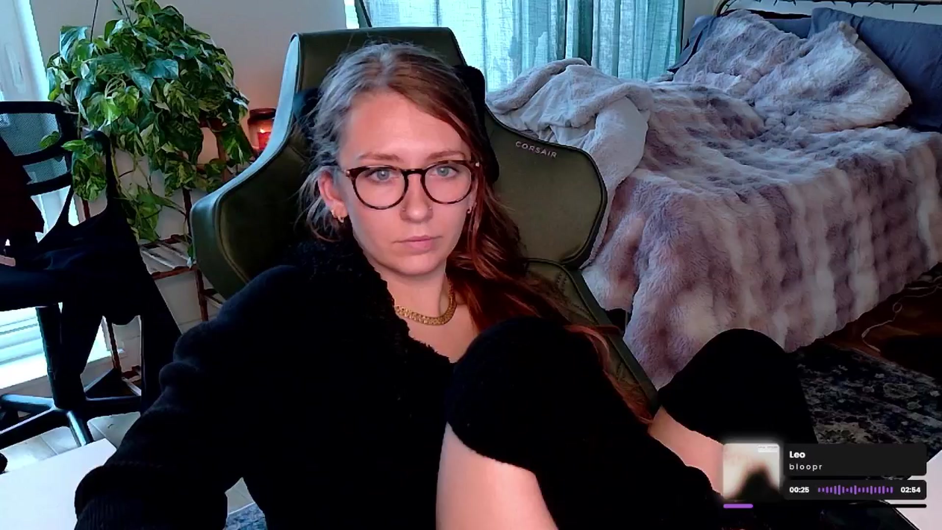 Gallery image thumbnail from AdalinaBDAY's myfreecams stream on, 12/01/2024, 23:07 image 10 of 20