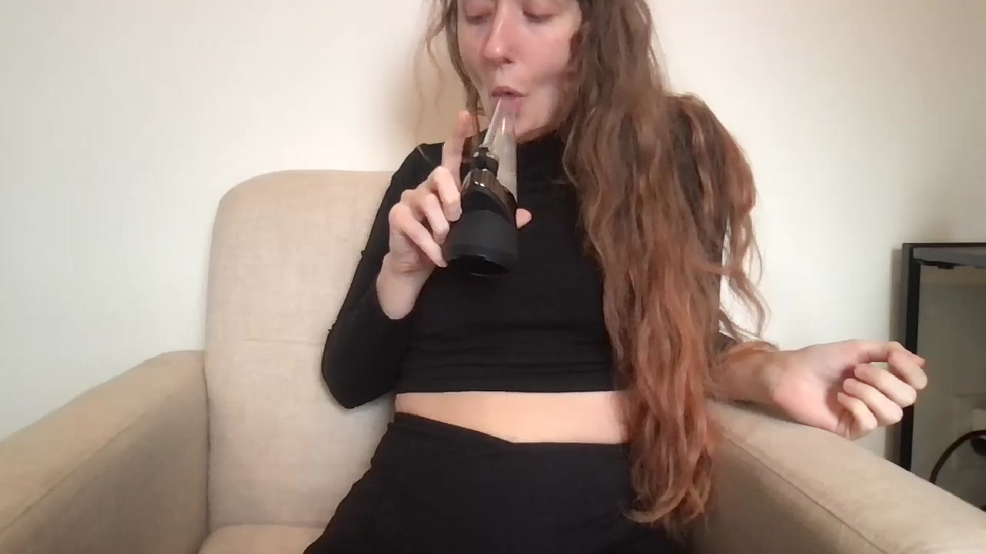 Gallery image thumbnail from Adalinaaaaa's myfreecams stream on, 10/16/2024, 16:32 image 11 of 20