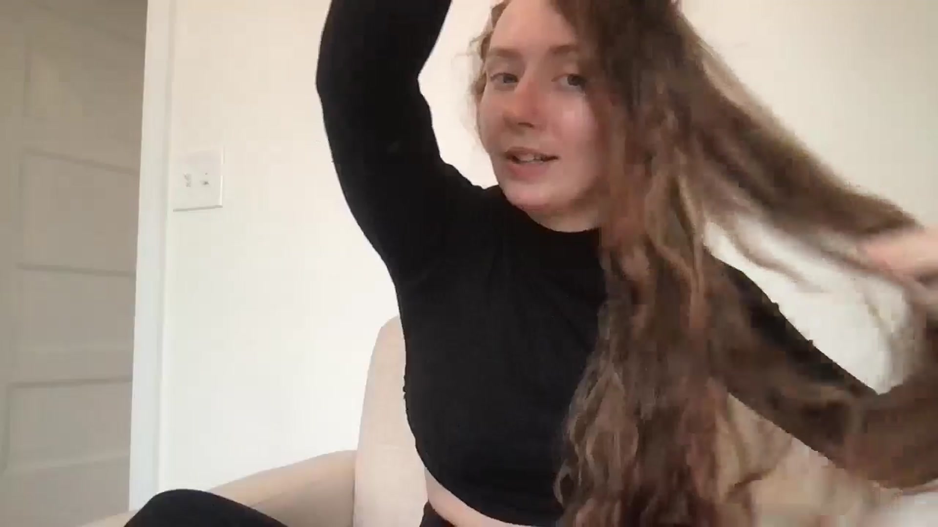 Gallery image thumbnail from Adalinaaaaa's myfreecams stream on, 10/16/2024, 16:57 image 12 of 20